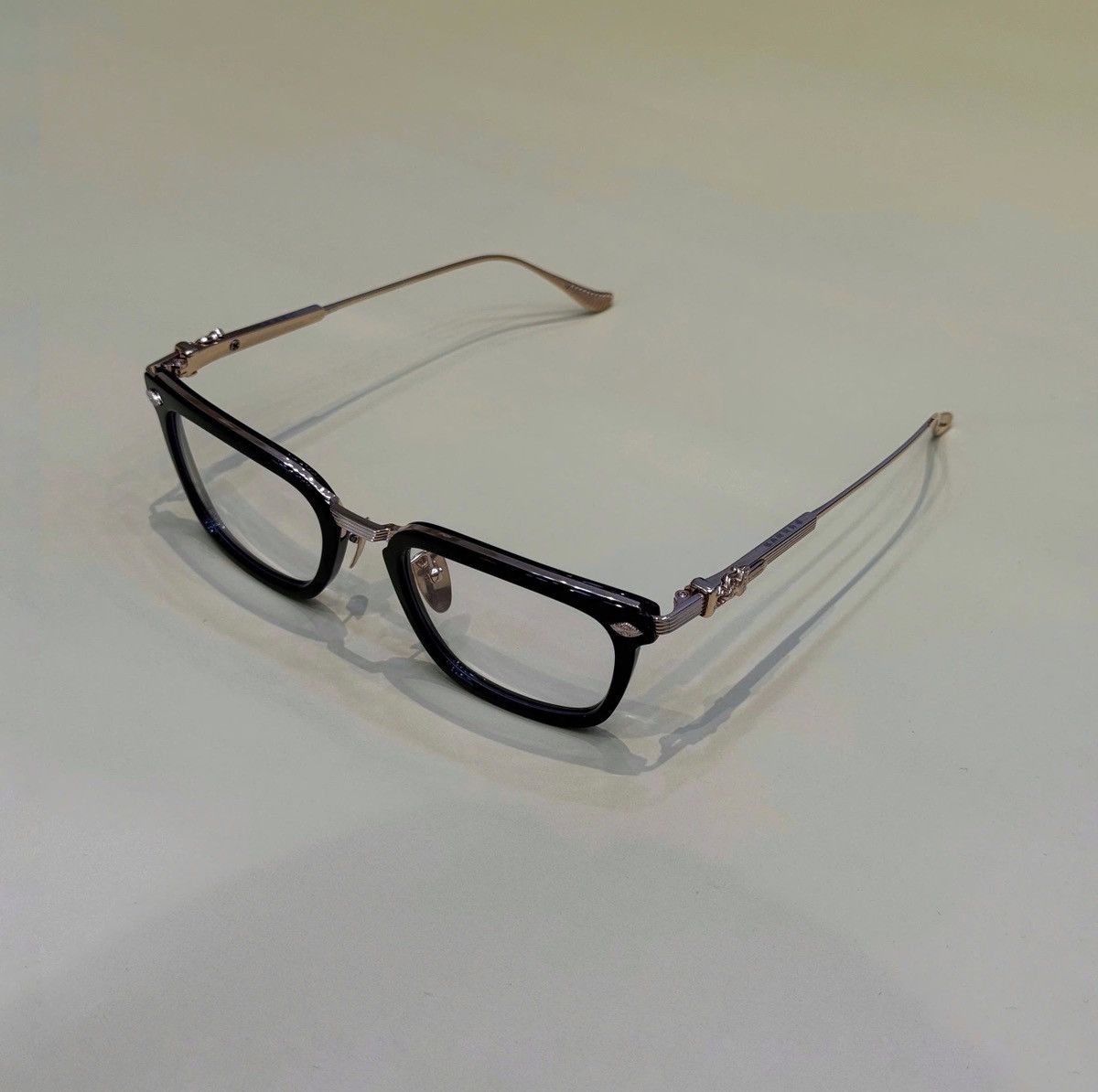 Chrome Hearts CHROME HEARTS OVERPOKED BLACK PLASTIC/GOLD PLATED Size ONE SIZE - 1 Thumbnail