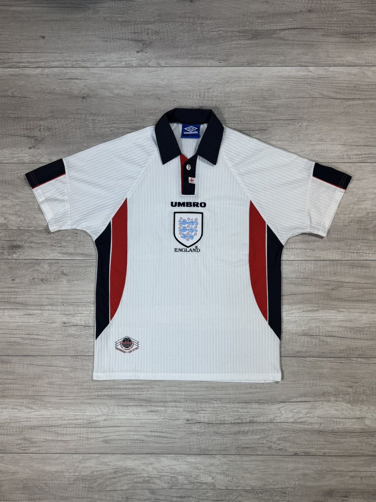 Umbro England Vintage 1998 Umbro Rare Jersey Size US L / EU 52-54 / 3 - 1 Thumbnail
