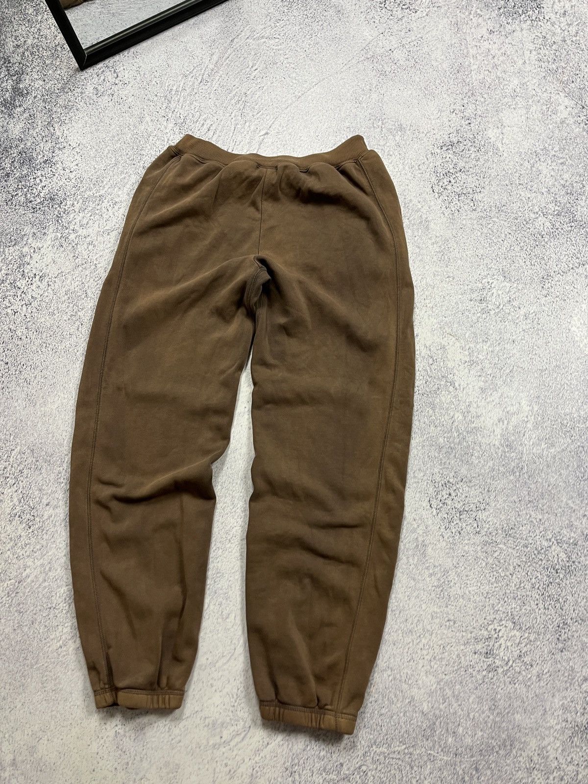 Nike × Vintage Nike Essential Vintage Y2K Brown Baggy Sweatpants Hype Y2K Size US 36 / EU 52 - 7 Thumbnail
