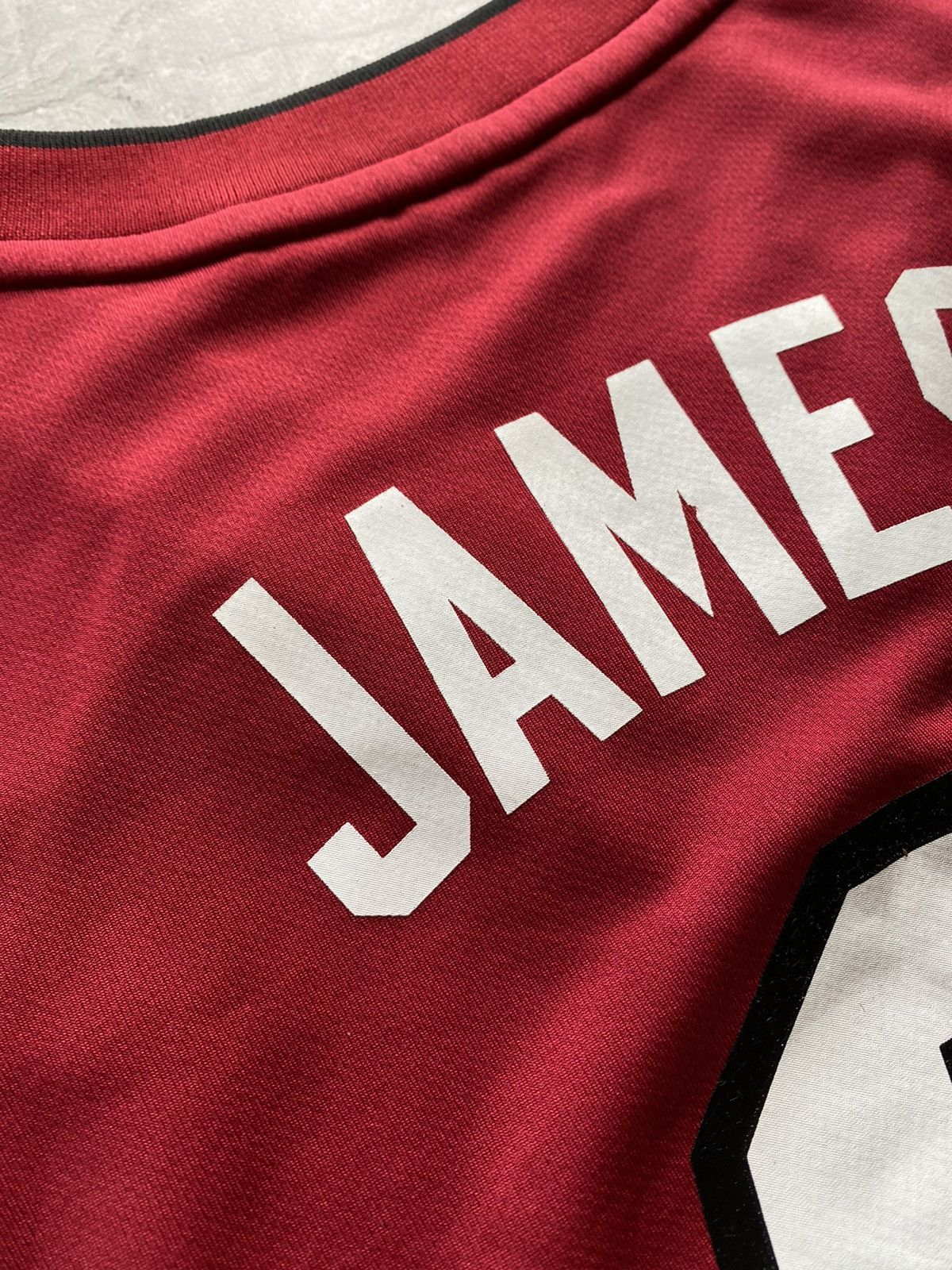 Adidas Vintage Lebron James Adidas 2013 NBA Miami Heat Jersey # 6 Size US M / EU 48-50 / 2 - 15 Thumbnail