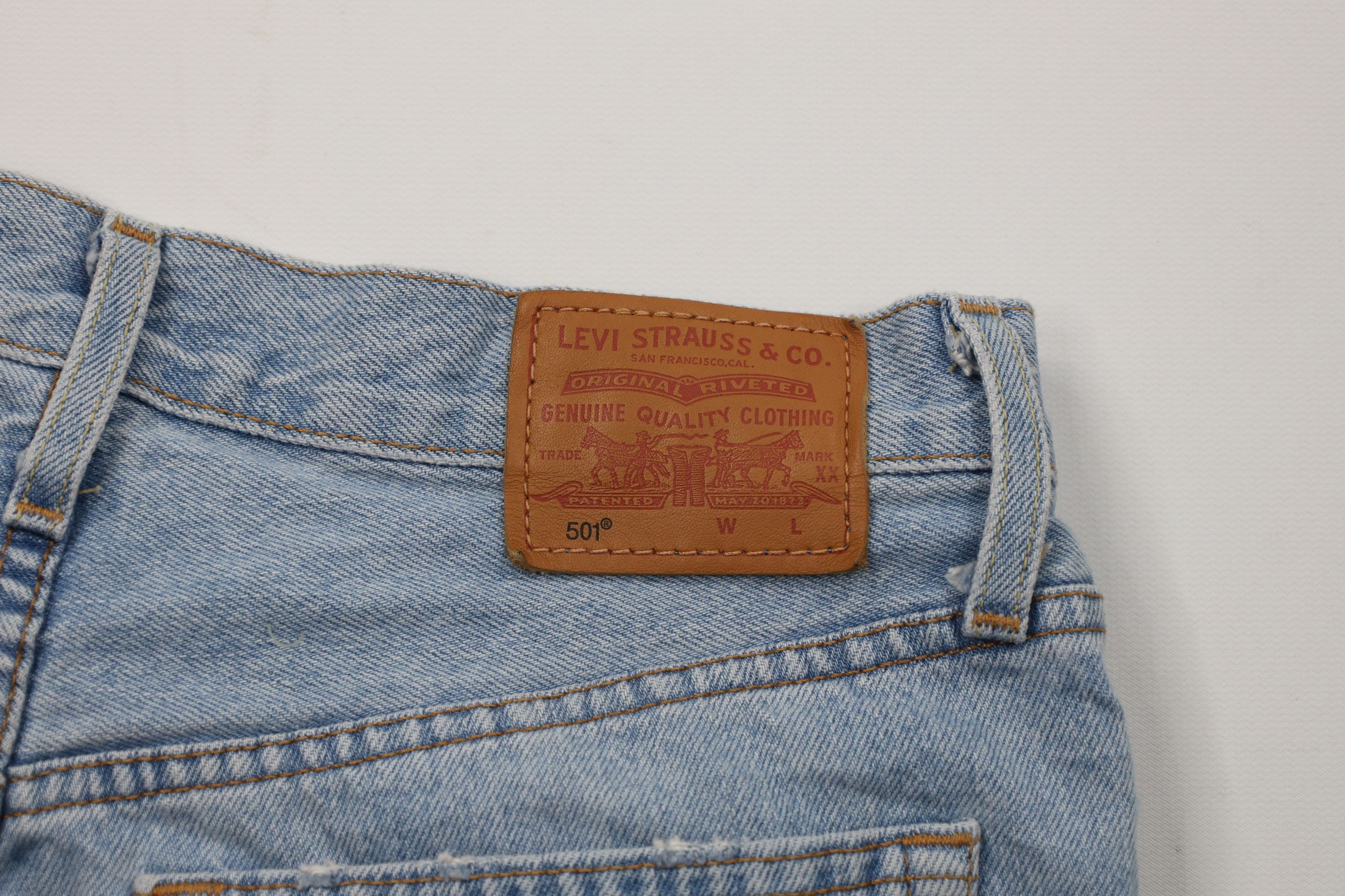 Levi's Vintage Y2K Levis 501xx Fly Cut Off Denim Jean Shorts Blue Size 26" / US 2 / IT 38 - 10 Thumbnail