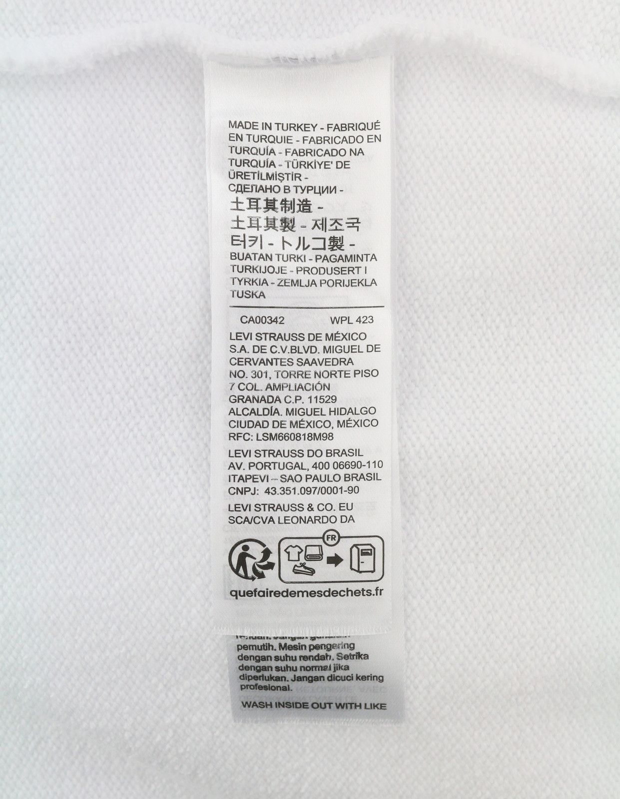 Levi's STANDARD FIT 2XL White Graphic Logo Crew Neck 87101 Size US XXL / EU 58 / 5 - 8 Thumbnail
