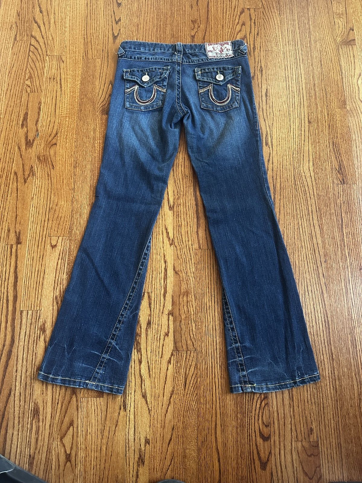 True Religion Flared true religion jeans size 29, section JOEY BIG T Size US 29 - 2 Thumbnail