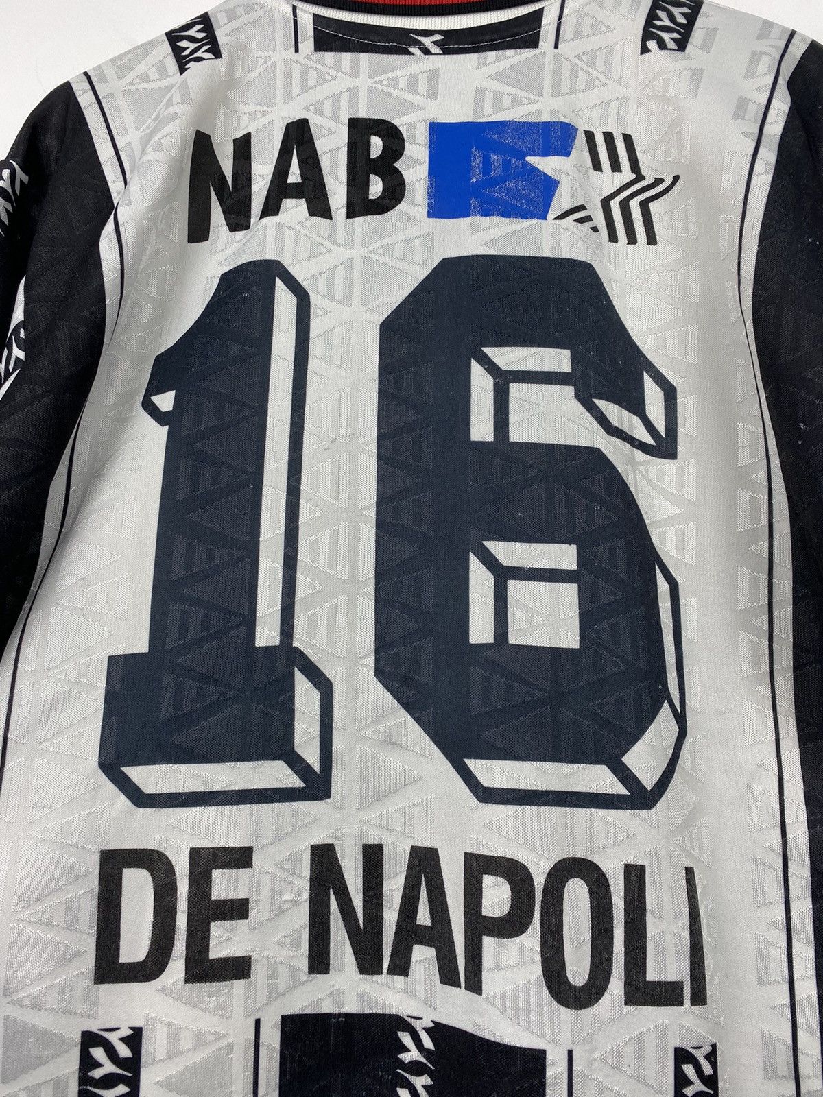 Diadora Vintage FC Aarau 1996 1997 #16 De Napoli Match Issue Jersey Size US L / EU 52-54 / 3 - 12 Thumbnail