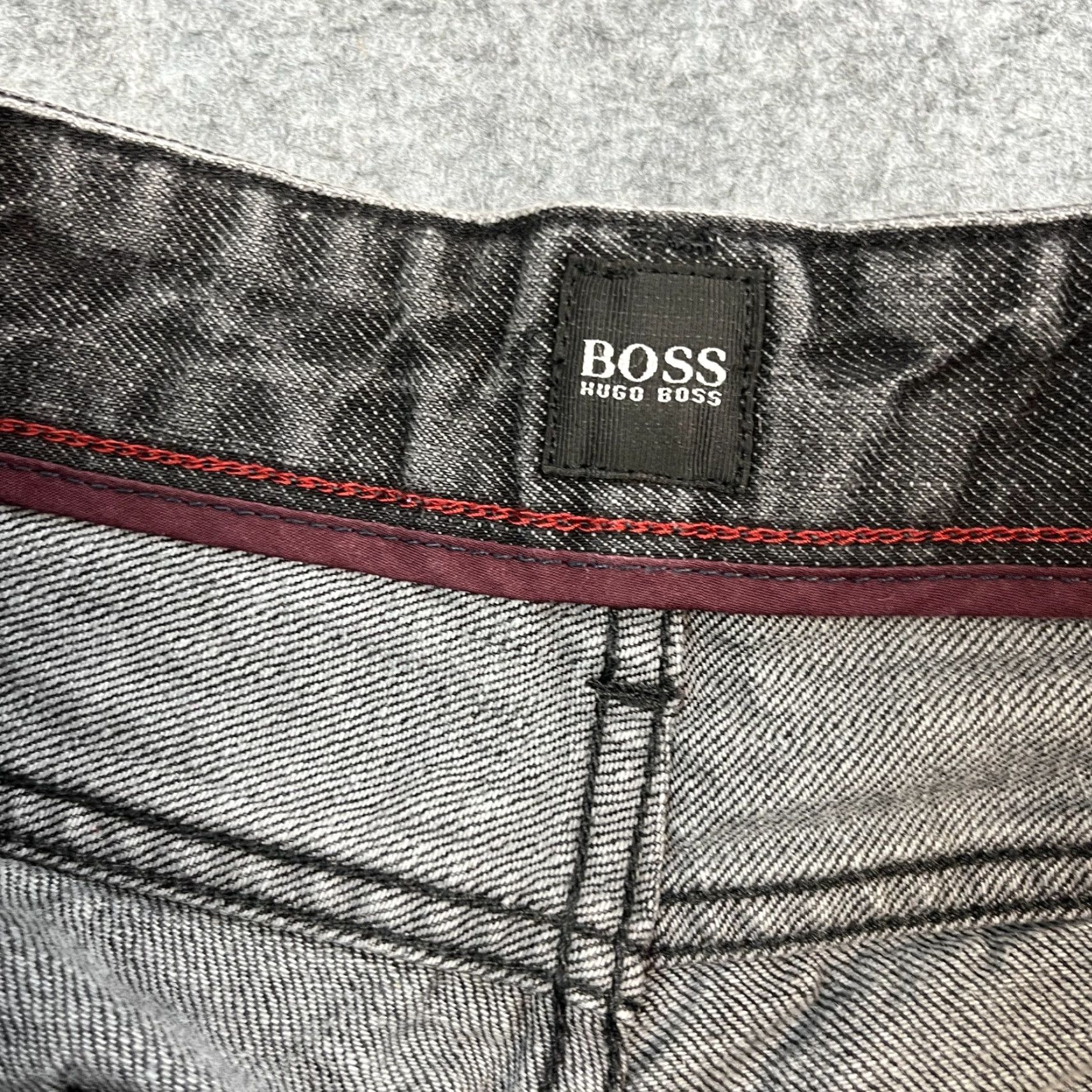 Hugo Boss HUGO BOSS Jeans Relaxed Straight 36 Mens Denim 5-Pocket Cotton Dark Black Grey Faded 100% Cotton Regular Size 36 Boys? Size US 36 / EU 52 - 7 Thumbnail