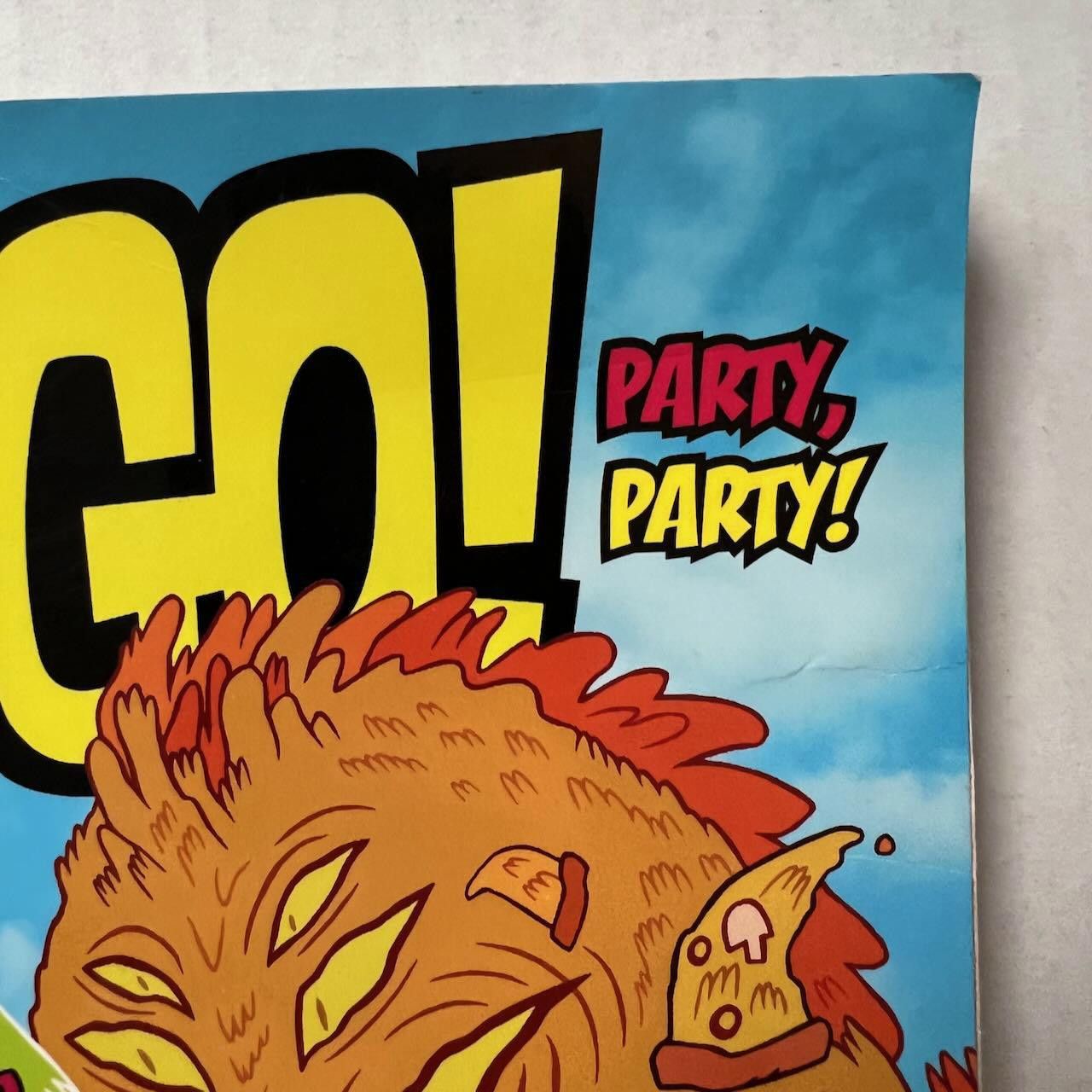 DC Comics DC Comics Teen Titans Go! Party, Party! Excellent Size ONE SIZE - 4 Thumbnail