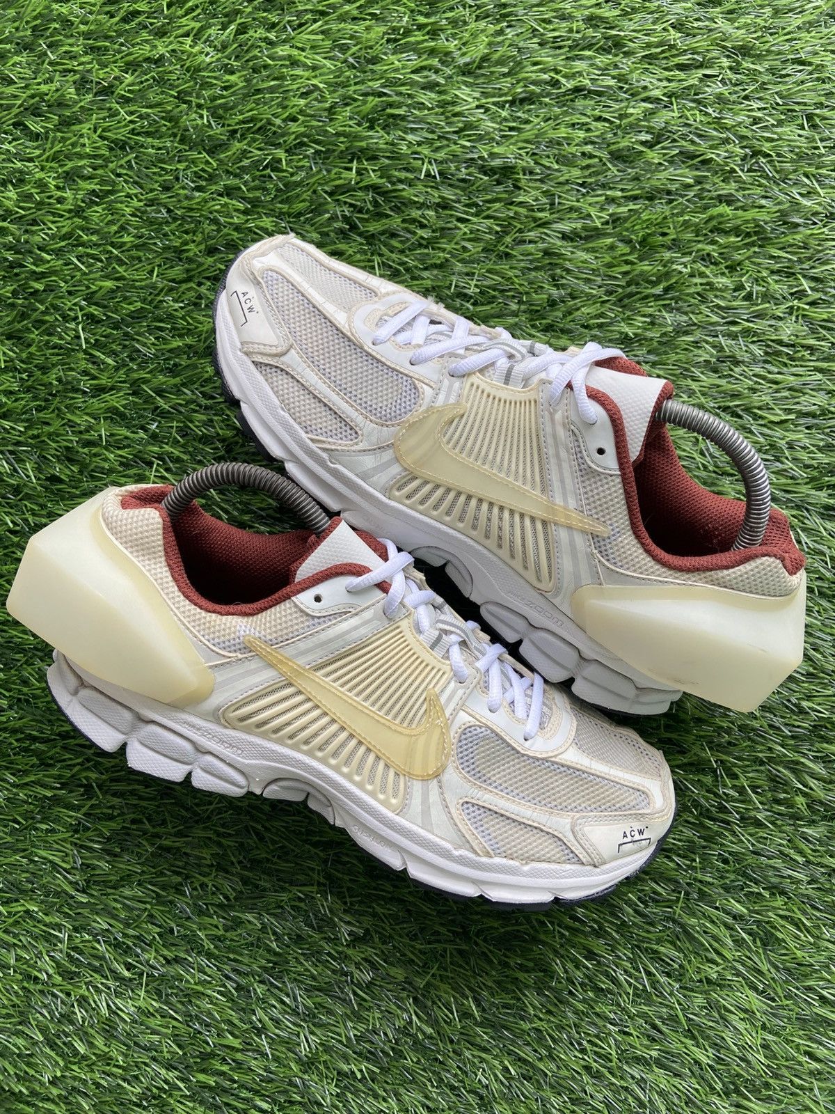 A-COLD-WALL* × Nike A-Cold-Wall x Nike Zoom Vomero 5 Sail Size US 9 / EU 42 - 7 Thumbnail