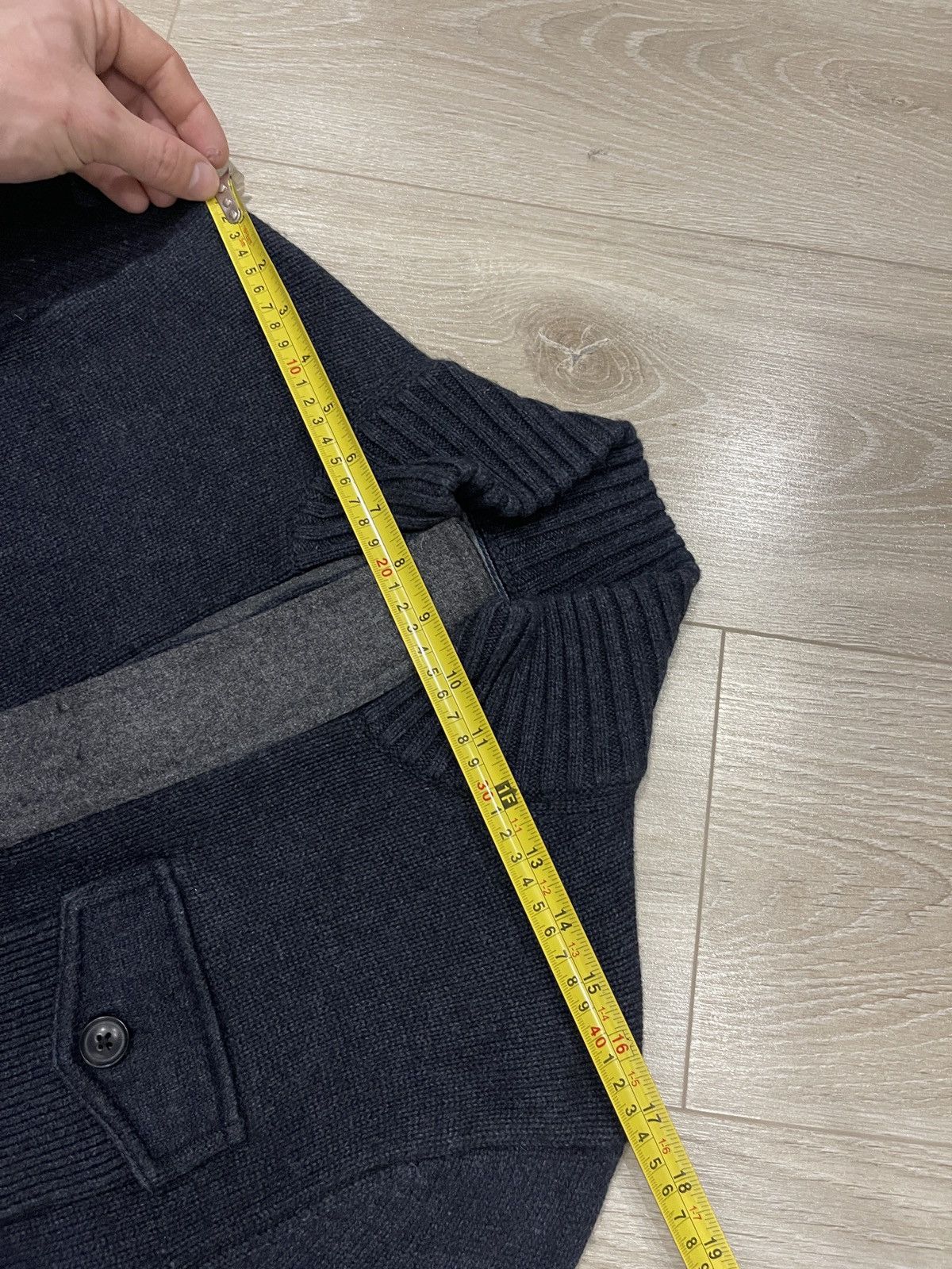 Tommy Hilfiger Vintage tommy hilfiger sweater with buttons dark blue S Size US S / EU 44-46 / 1 - 11 Thumbnail