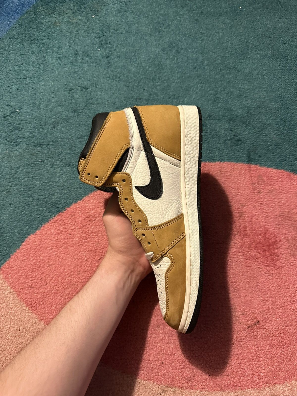 Jordan Brand Air Jordan 1 Retro High OG Rookie of the Year Size US 11.5 / EU 44-45 - 5 Thumbnail