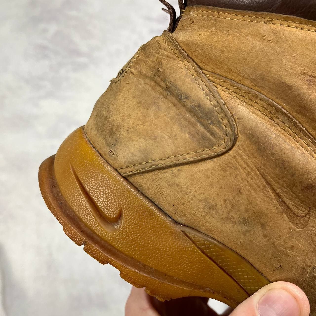 Vintage Nike ACG Vintage Shoes Boots 2000s Size US 9.5 / EU 42-43 - 2 Thumbnail