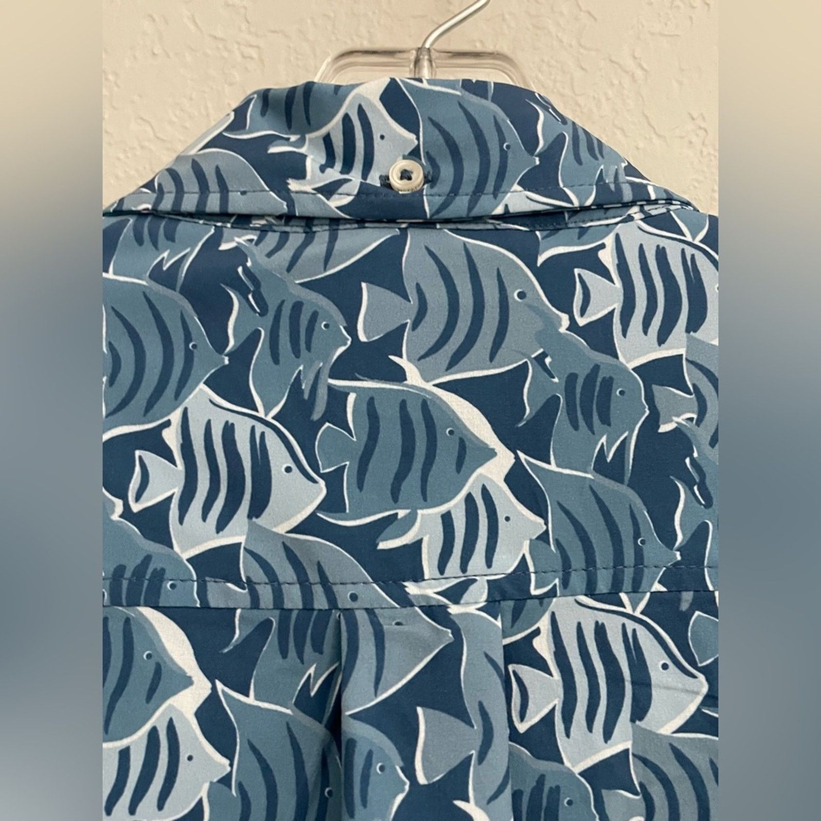 Chubbies Chubbies Performance Shirt The Aquaculture Fish Mens L Size US L / EU 52-54 / 3 - 7 Thumbnail