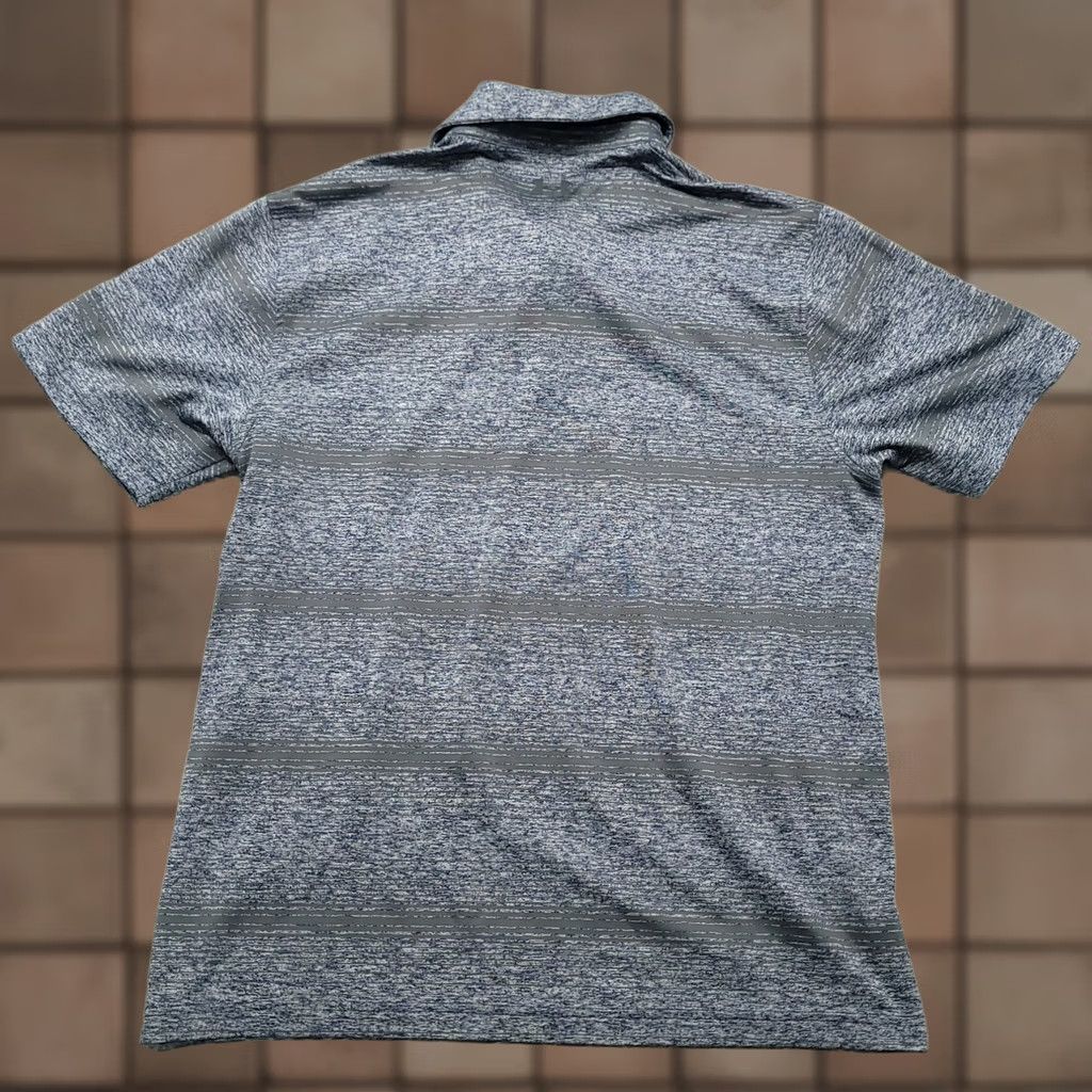 Under Armour Under Armour Playoff Polo Shirt Mens L Blue Gray Striped Golf Polo Shirt Mens L Blue Gray Striped Golf Size US L / EU 52-54 / 3 - 1 Thumbnail