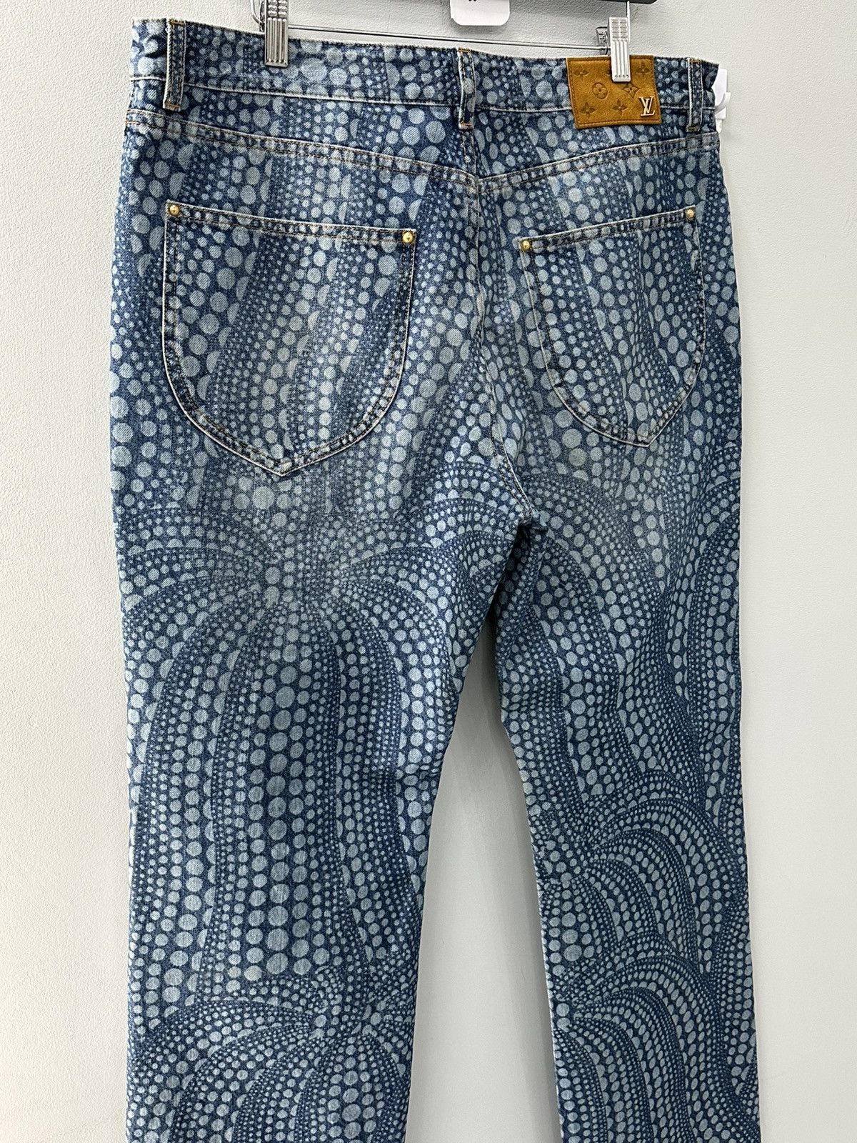 Louis Vuitton Louis Vuitton x Yayoi Kusama All Over Pumpkin Denim Pants Size US 36 / EU 52 - 8 Thumbnail