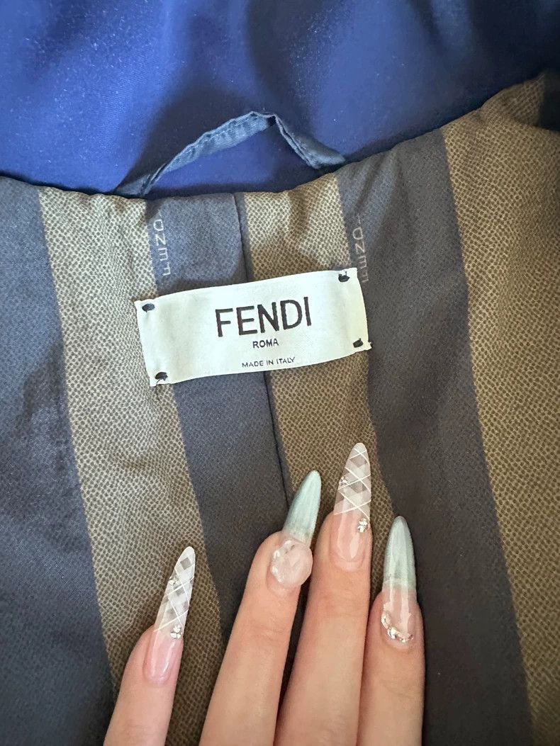 Fendi Fendi Coat with fur collar Size US XXS / EU 40 - 4 Thumbnail