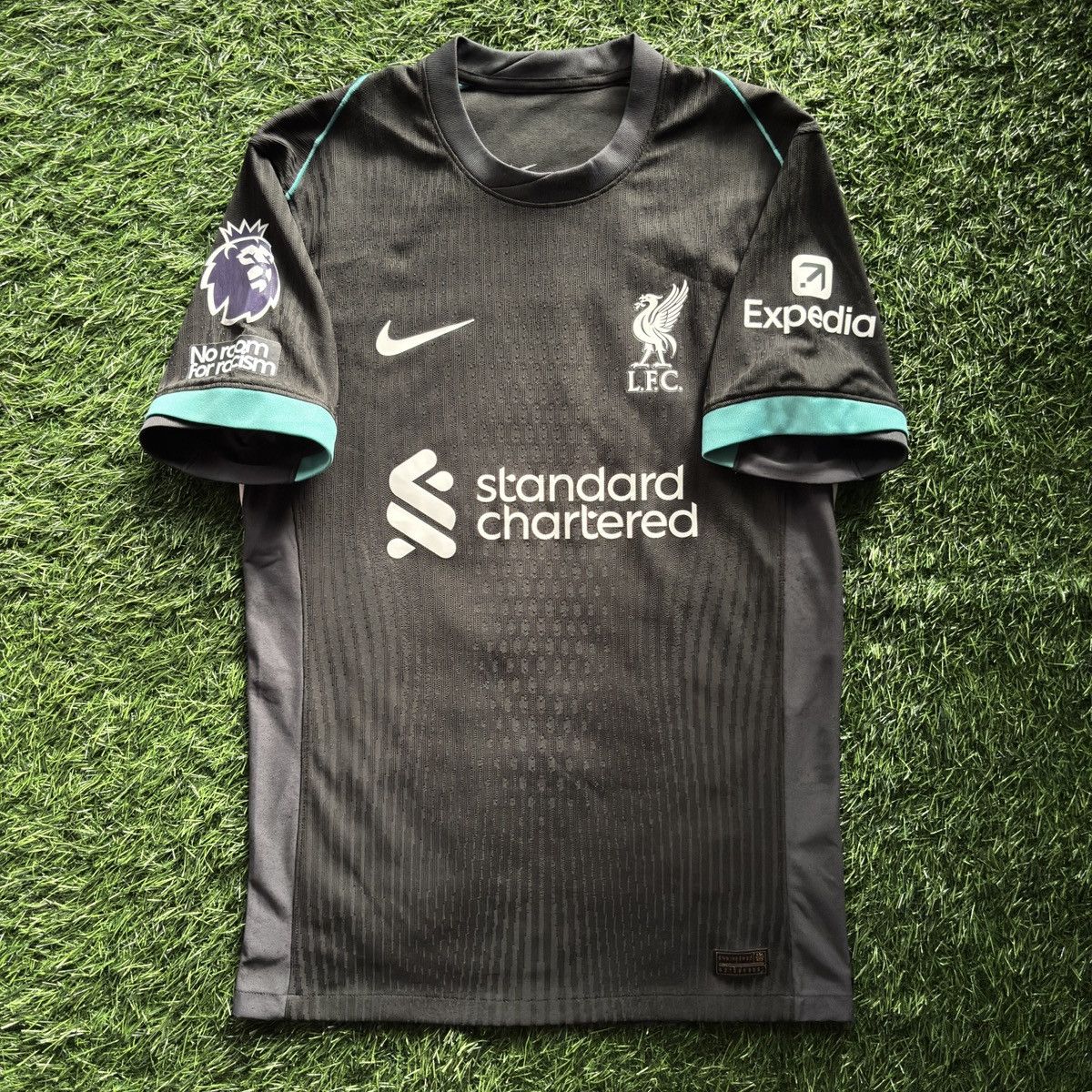 Liverpool Away 2024-25 Endo #3 Soccer Jersey