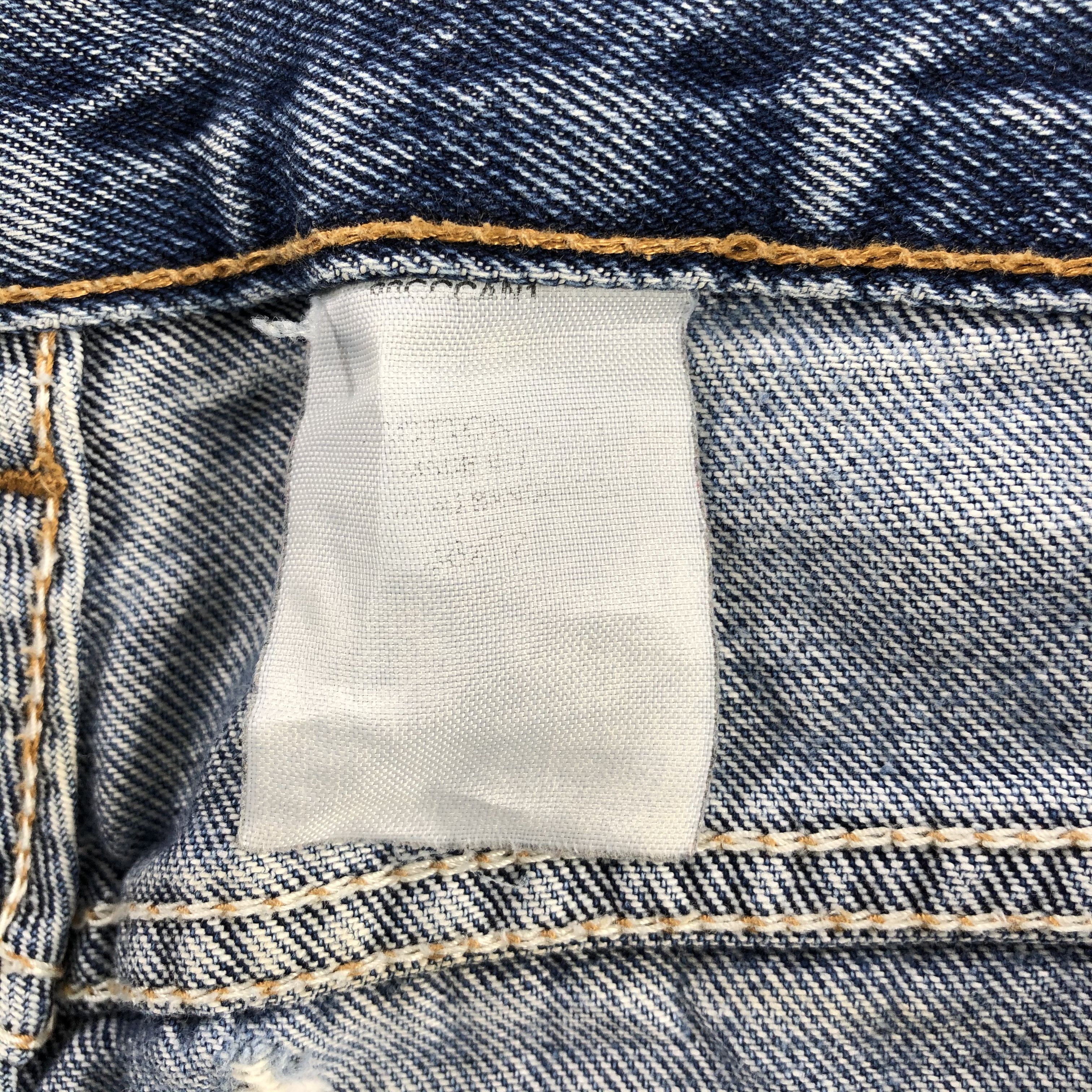 Levi's × Vintage 90s Vintage Blue Wash Levis Jeans-JM1861 Size US 35 - 11 Thumbnail