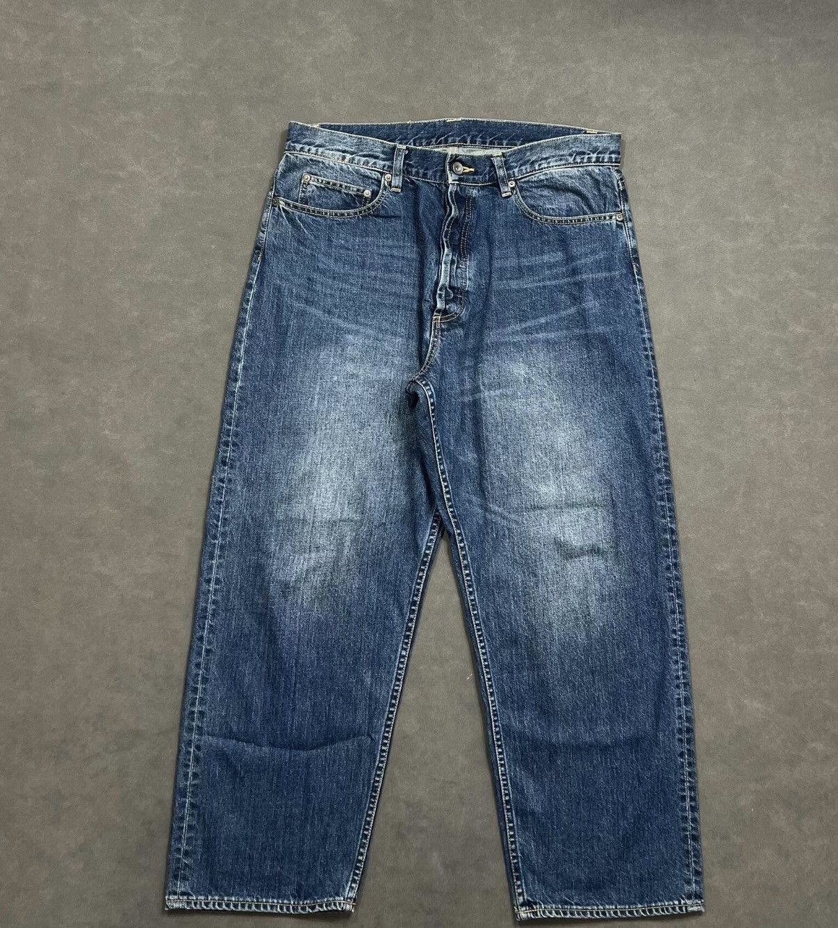 Madness MADNESS MDNS Made in Japan Washed Plain Denim Jeans J16 Size US 38 / EU 54 - 1 Thumbnail