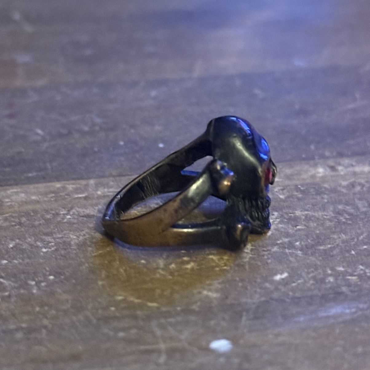 Vintage Vintage dark bronze skull ring Size ONE SIZE - 4 Thumbnail