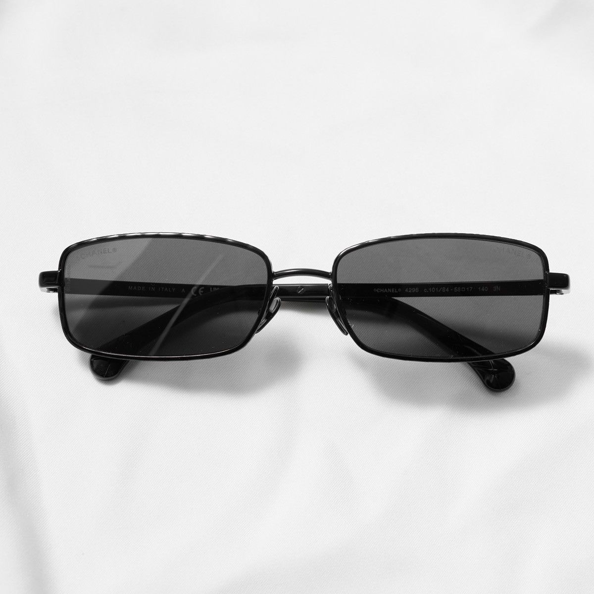 Chanel CHANEL 0CH4295 C101S4 SUNGLASSES Size ONE SIZE - 6 Thumbnail