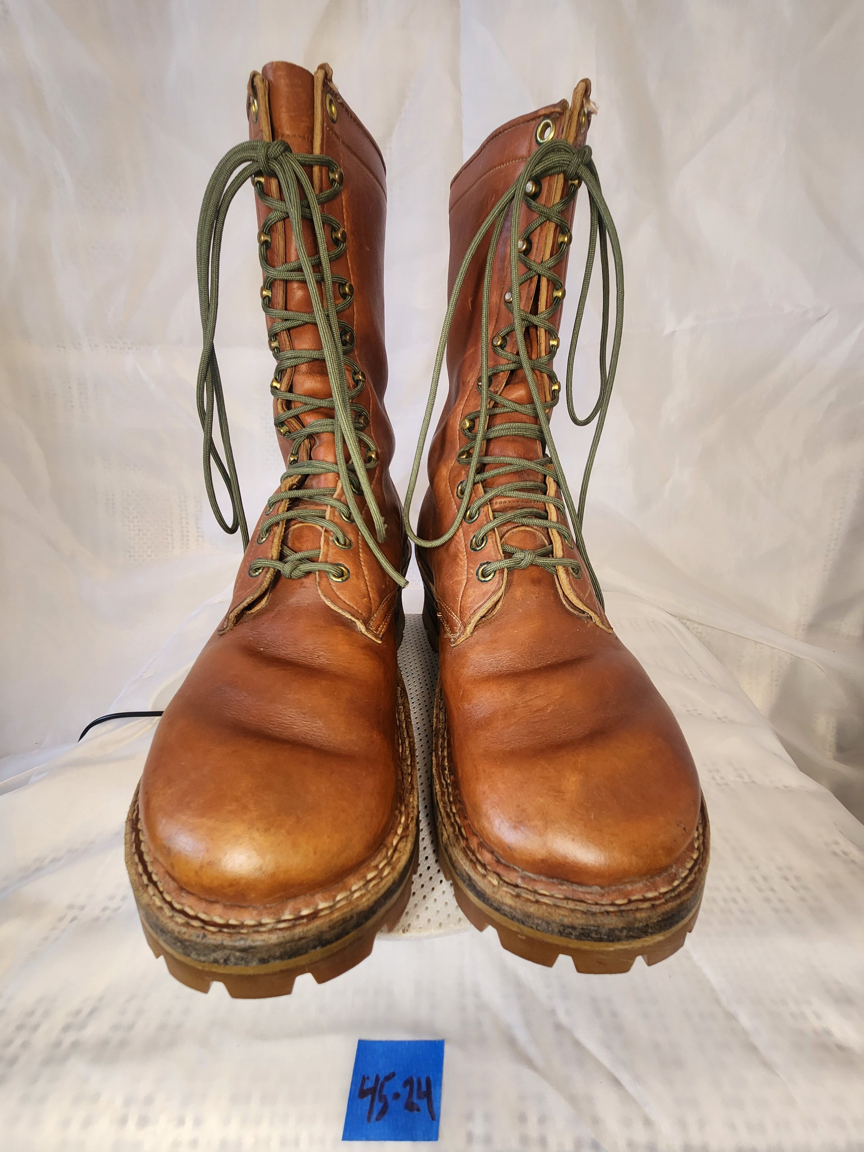 Vibram logger vintage Size US 11.5 / EU 44-45 - 2 Thumbnail