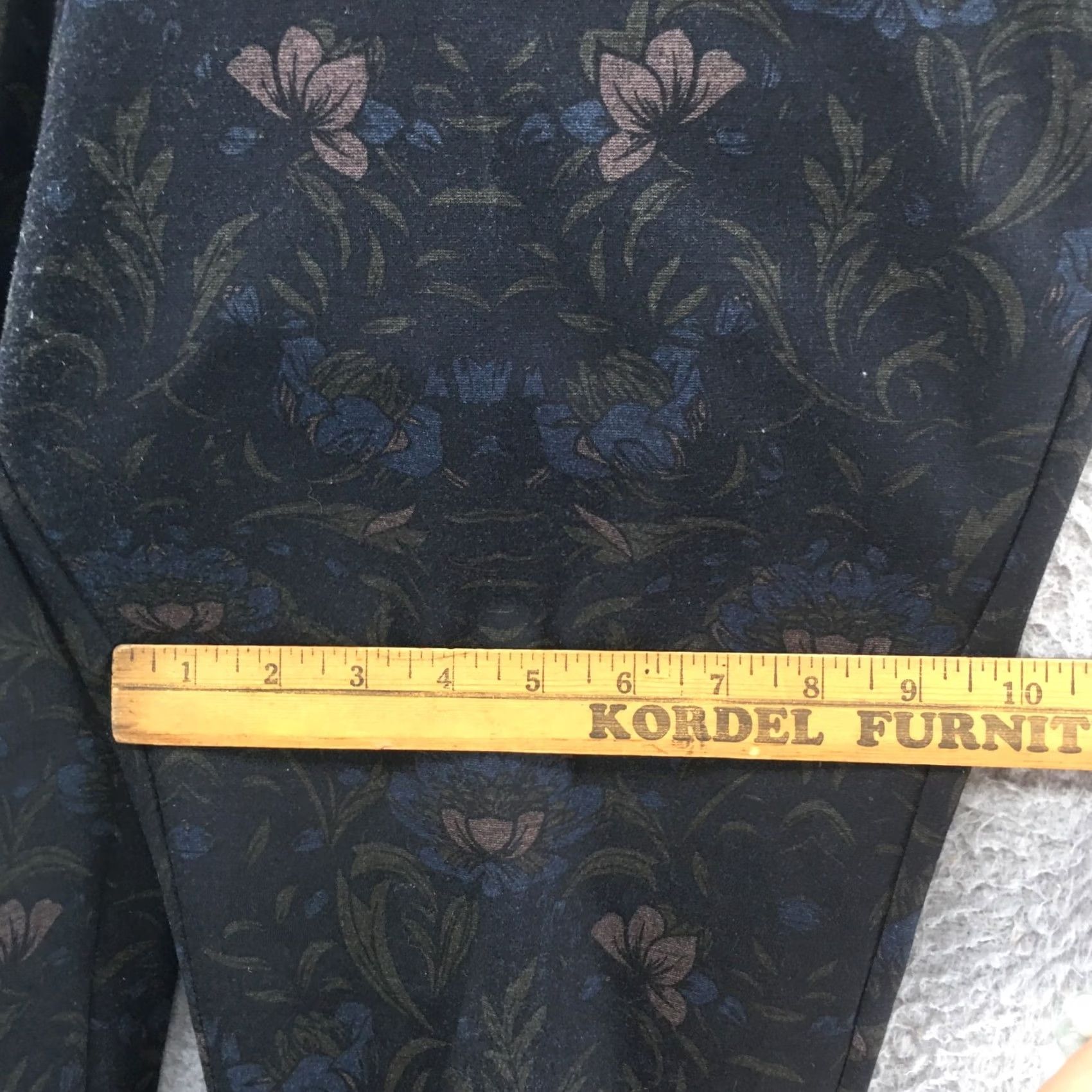 Vintage Up! Floral Trouser Pants Women 14 Black Pull On Skinny Slim Fit High Rise Casual Jeans Style Jegging Pants Size 36" / US 14 / IT 50 - 4 Thumbnail