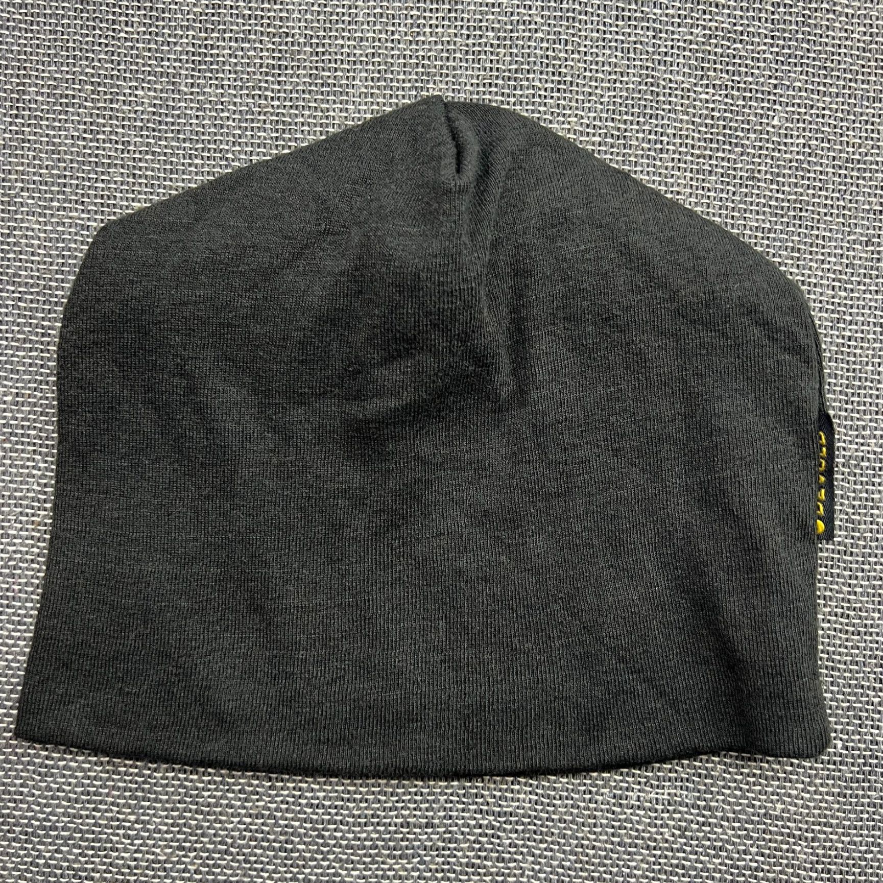 Vintage Devold Beanie Hat One Size Black 100% Merino Wool Thermal Lightweight Knit Wool Unisex Adults Mens Womens Beanie Size ONE SIZE - 3 Thumbnail