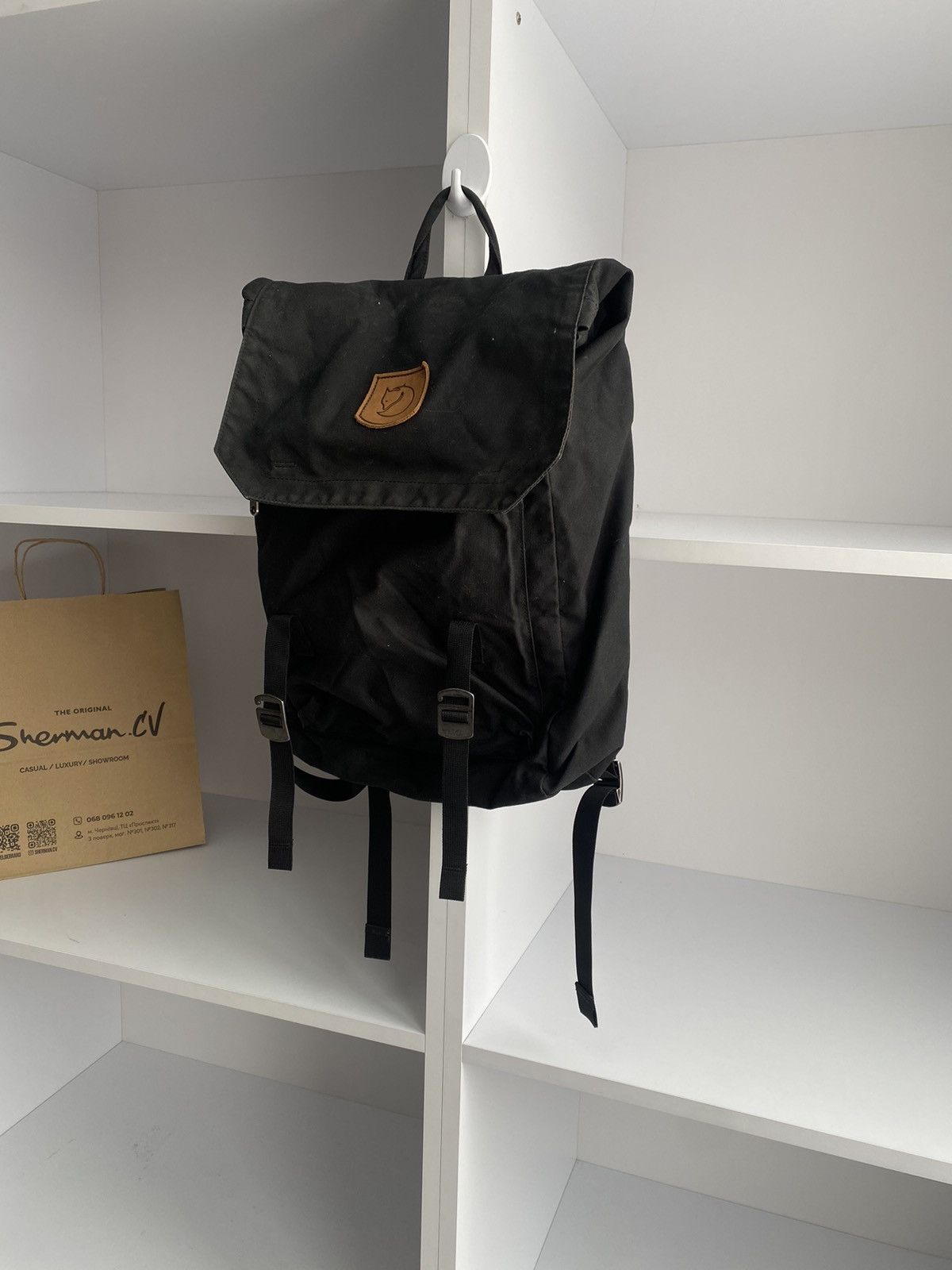 Fjallraven × Vintage Vintage Fjallraven Unisex Black Large G-1000 Laptop Backpack Size ONE SIZE - 5 Thumbnail