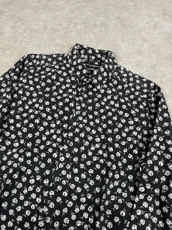 Dolce & Gabbana 2010s Dolce & Gabbana Black & White Floral Premium Shirt Size US M / EU 48-50 / 2 - 5 Thumbnail