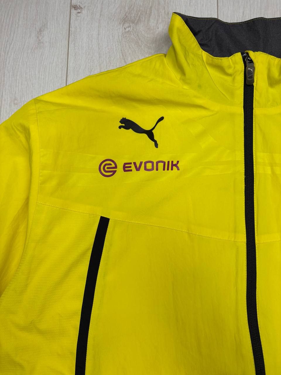 Puma Puma BORUSSIA Dortmund Soccer Windbreaker Vintage Jacket Size US XL / EU 56 / 4 - 2 Thumbnail