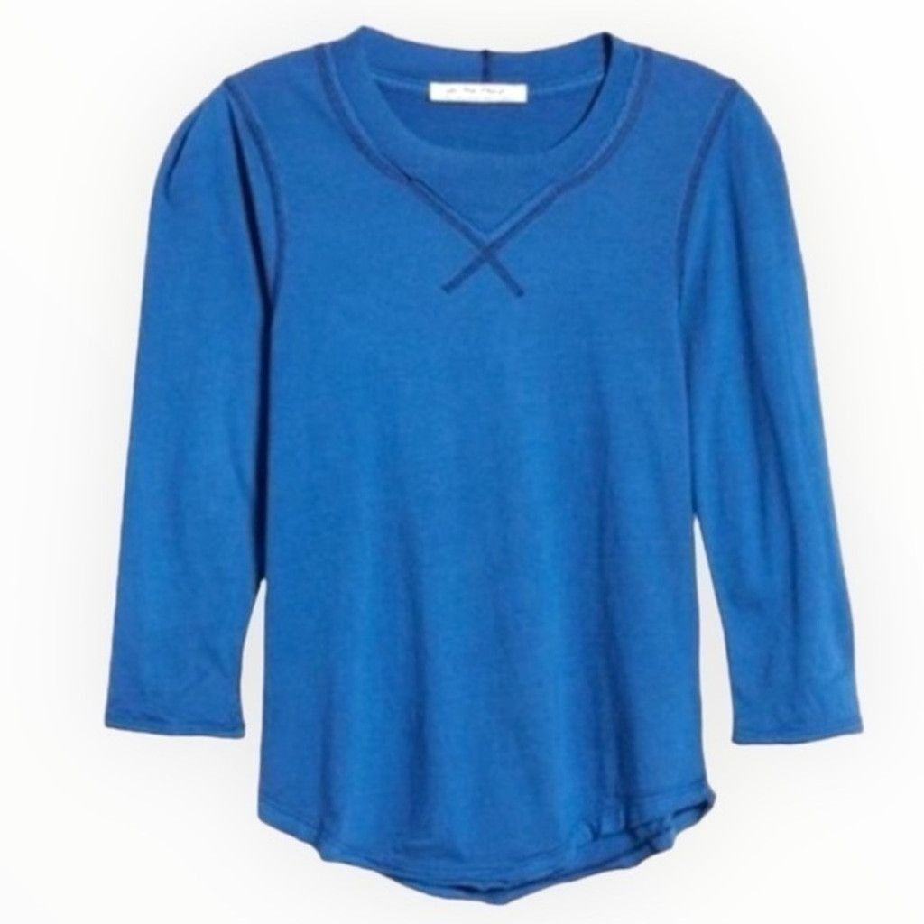 Free People We The Free Puff Shoulder Top Midnight Hour Blue Size XS NWT Size XS / US 0-2 / IT 36-38 - 2 Thumbnail