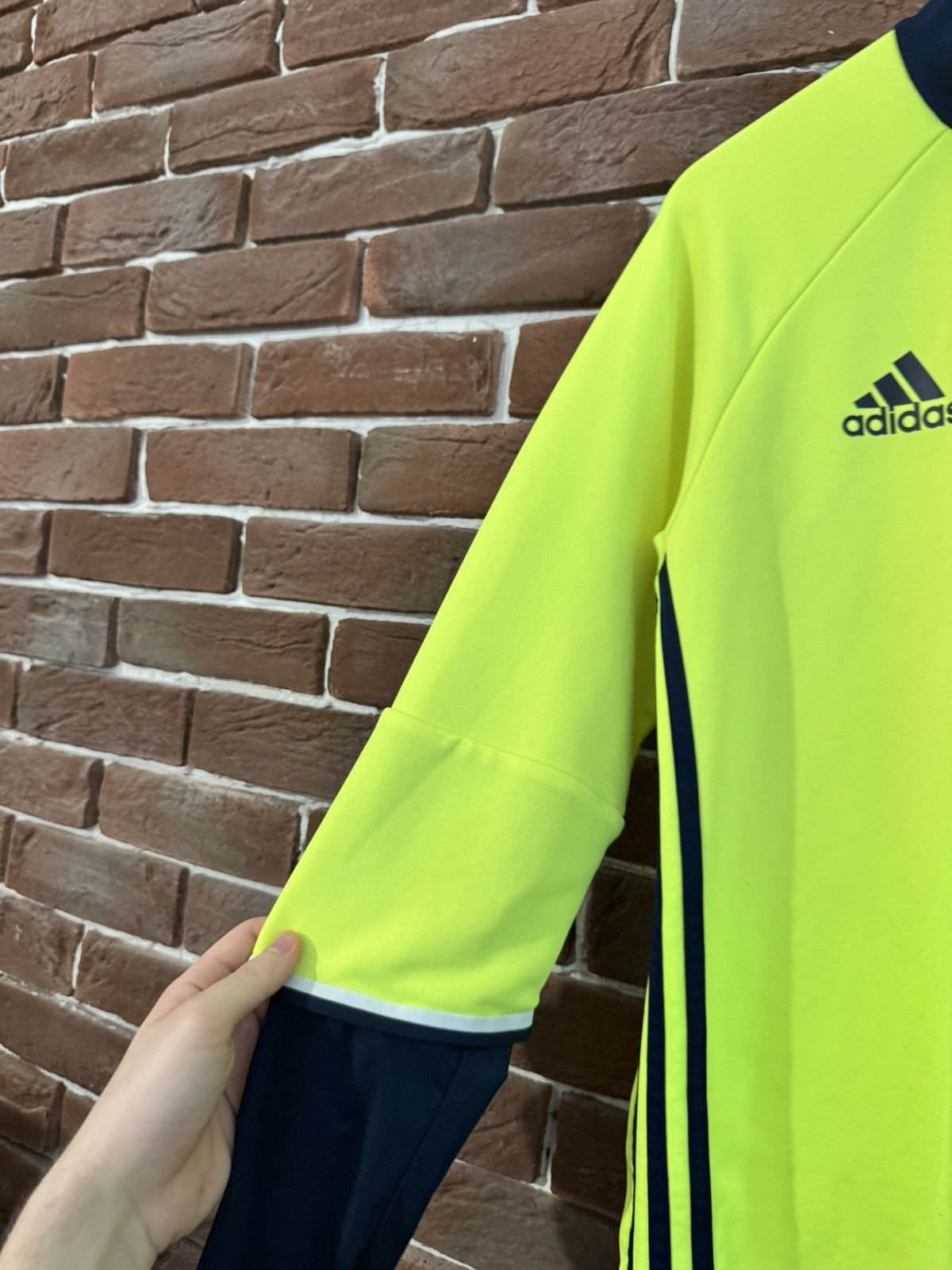 Adidas Rare 2015 Adidas Sweden Team S Neon Jersey Soccer Kit Long Size US S / EU 44-46 / 1 - 6 Thumbnail