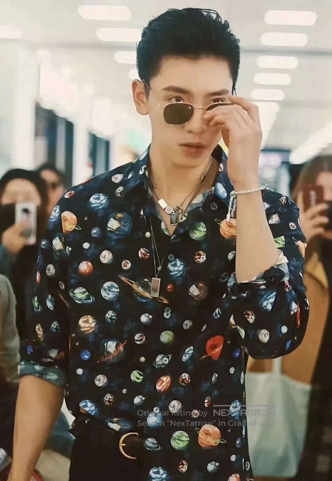 Louis Vuitton Louis Vuitton Limited Space Planet Long Sleeve Shirt. Size US M / EU 48-50 / 2 - 5 Thumbnail
