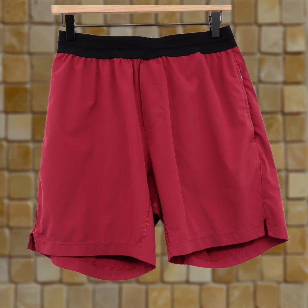 Rhone Rhone Mako Gym Athleisure Shorts Burgundy M Mens Sz M Drawstring Pockets 7" Inseam Athletic Cross Training Running Jogging Size US 31 - 1 Thumbnail