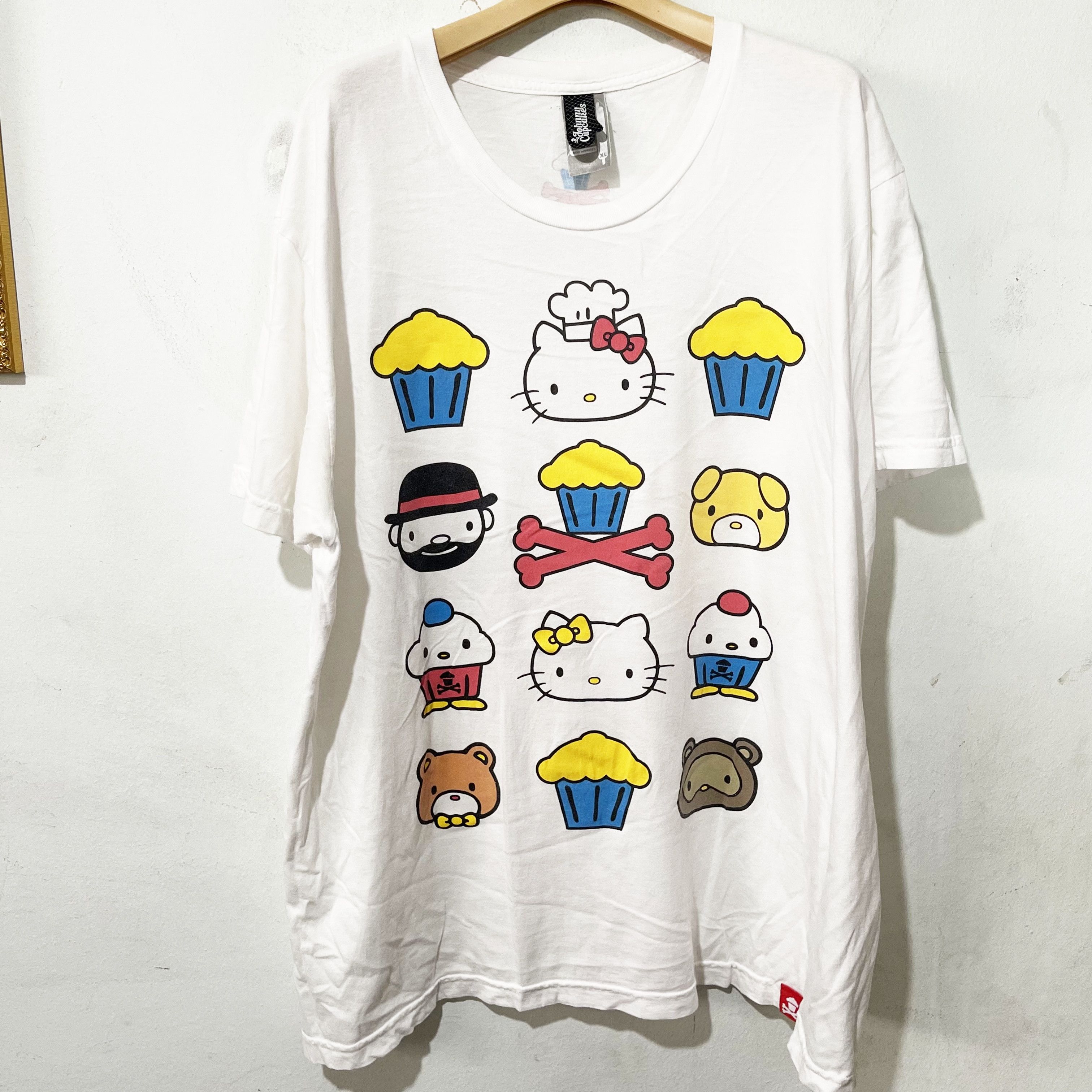 Johnny Cupcakes Hello Kitty Sanrio Graphic T-Shirt