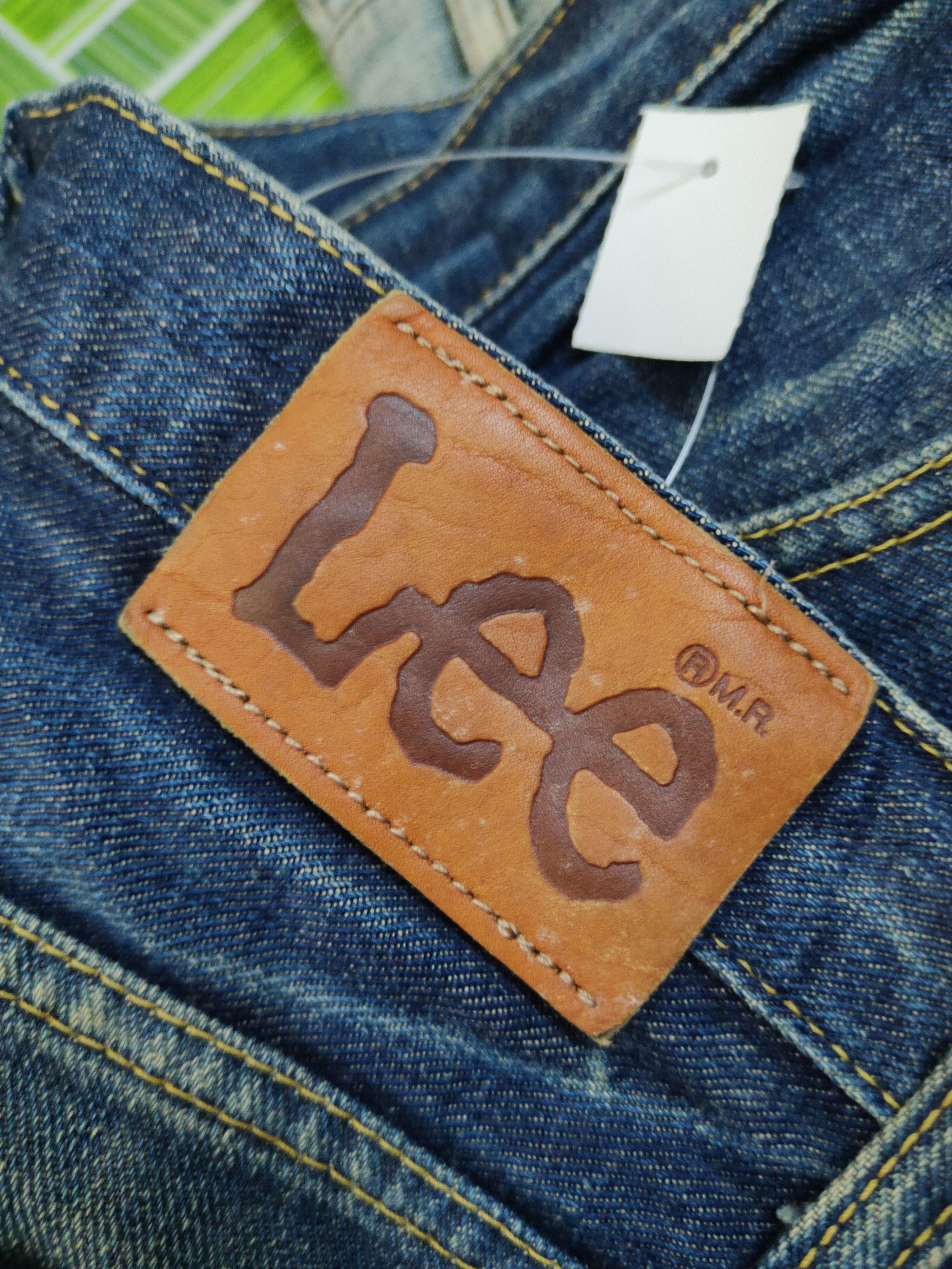 Lee × Vintage Miss Lee Dark Blue Distressed Ripped denim Jeans #W2069 Size 27" / US 4 / IT 40 - 14 Thumbnail