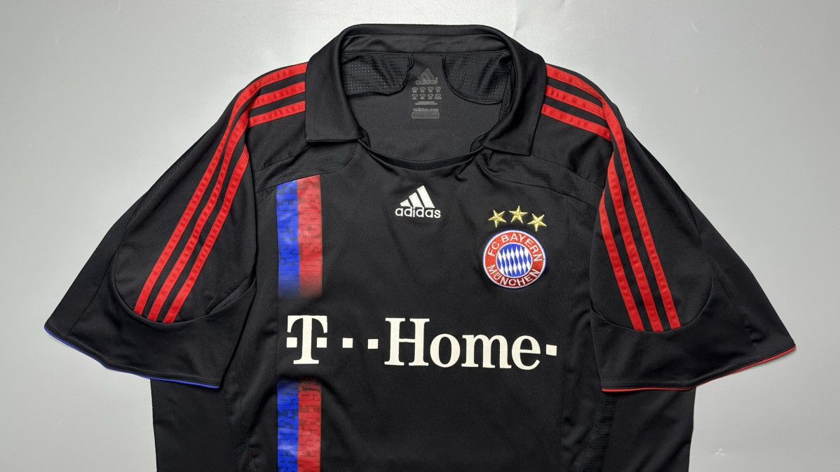Vintage BAYERN ADIDAS 2007/2008 FOOTBALL THIRD JERSEY #18 KLOSE Size US XXL / EU 58 / 5 - 3 Thumbnail
