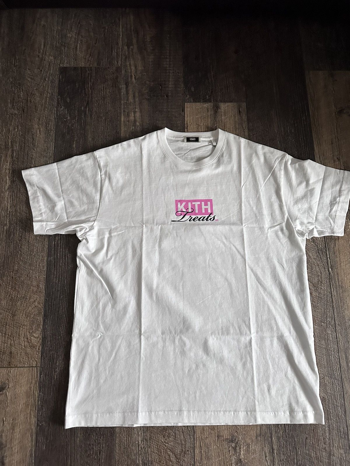 Kith Kith Treats Hawaii Cafe Tee White | Grailed