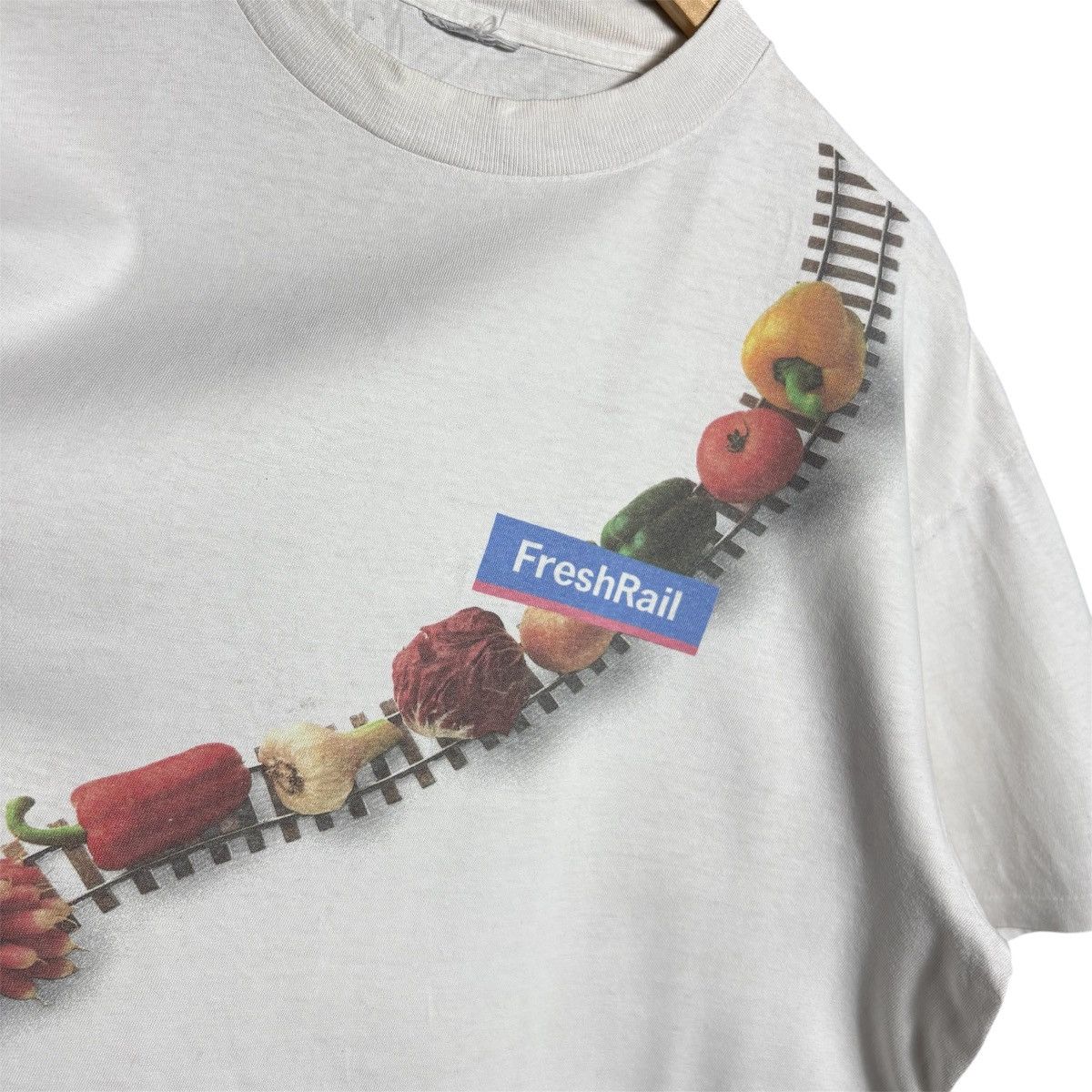 Vintage Vintage 90s Fresh Rail Vegetable Fruits Train T-Shirt Size US XL / EU 56 / 4 - 4 Thumbnail