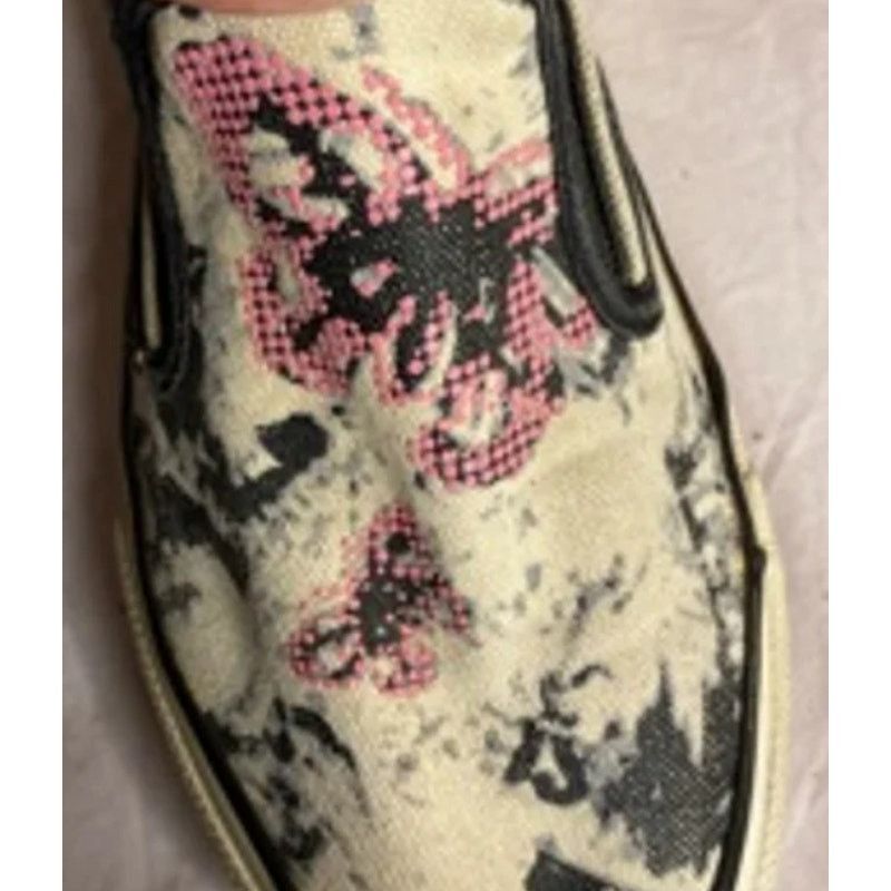 Converse Distressed Butterfly Print Converse Slip-On Sneakers 7.5 Size US 7.5 / IT 37.5 - 7 Thumbnail