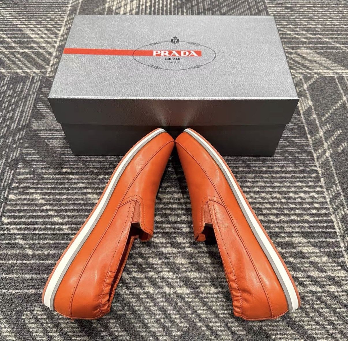 Prada Prada Orange Slip-On Casual Leather Shoes J42 Size US 7.5 / EU 40-41 - 5 Thumbnail