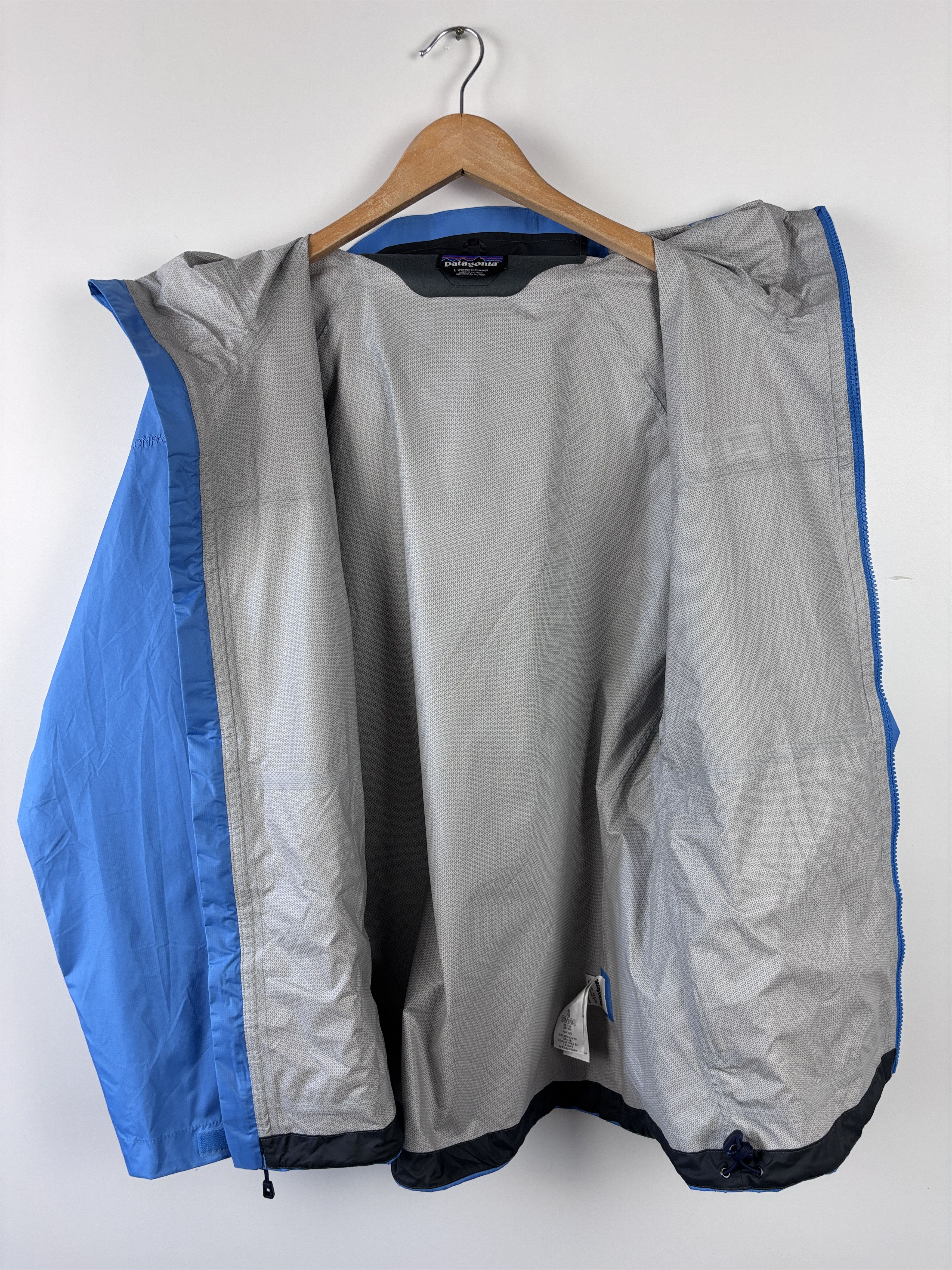 Patagonia Patagonia Torrentshell 3L Rain Jacket Outdoor Hiking Blue L Size L / US 10 / IT 46 - 10 Thumbnail