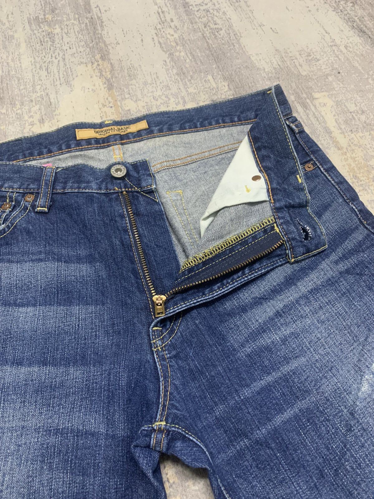 Japanese Brand Japanese Brand Distressed Blue Denim Straight Leg Jeans Size US 33 - 7 Thumbnail
