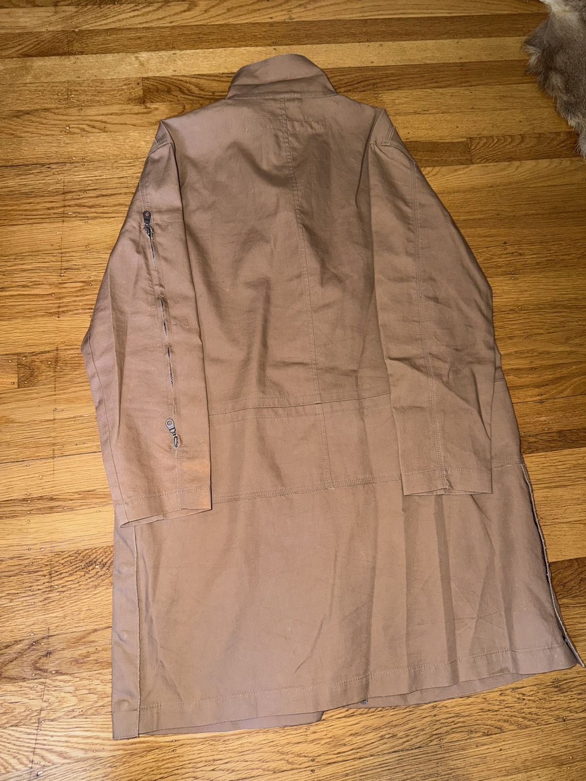 MFG 2000's 7 zipper canvas trench