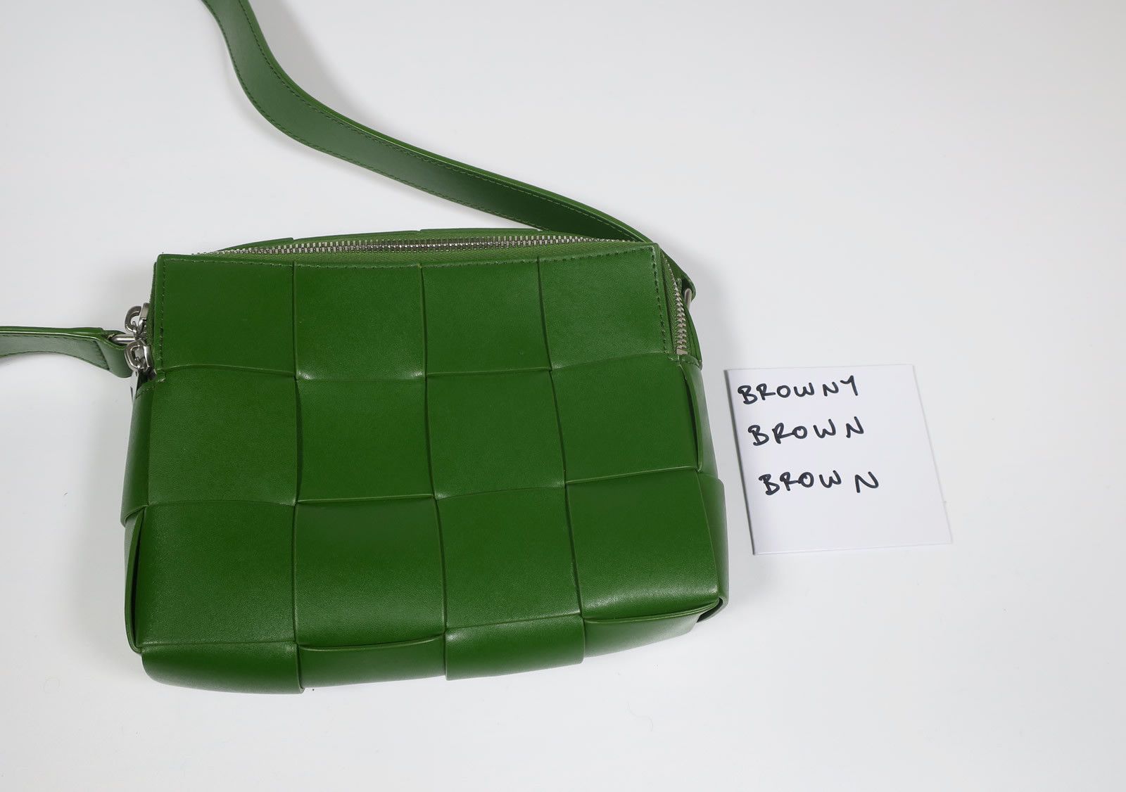 Bottega Veneta Bottega Veneta Cassette Camera Shoulder Bag - Parakeet Green Size ONE SIZE - 2 Thumbnail