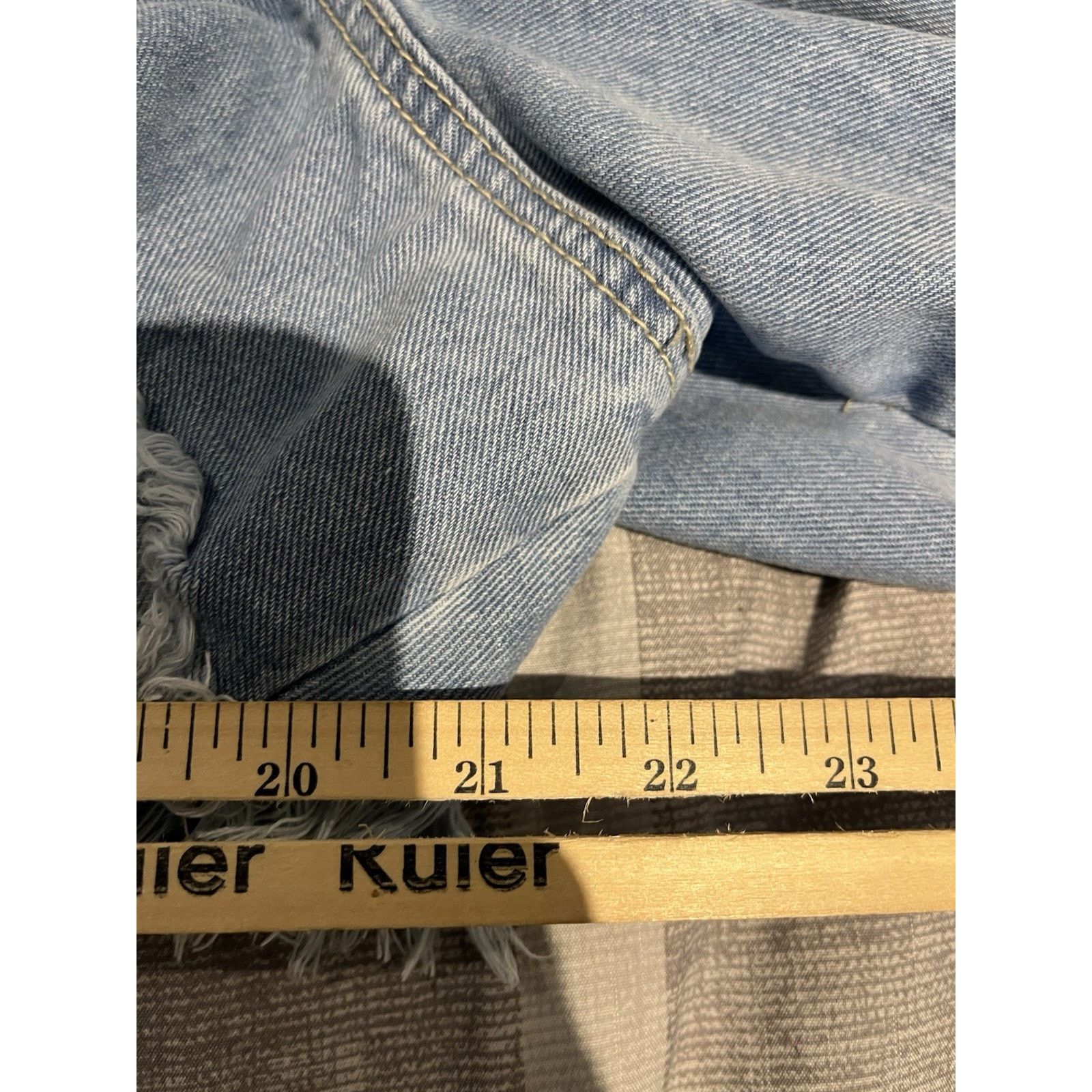Other Ashley Stewart Women's 18/20 button cropped denim jacket NWT Size XXL / US 16-18 / IT 52-54 - 5 Thumbnail