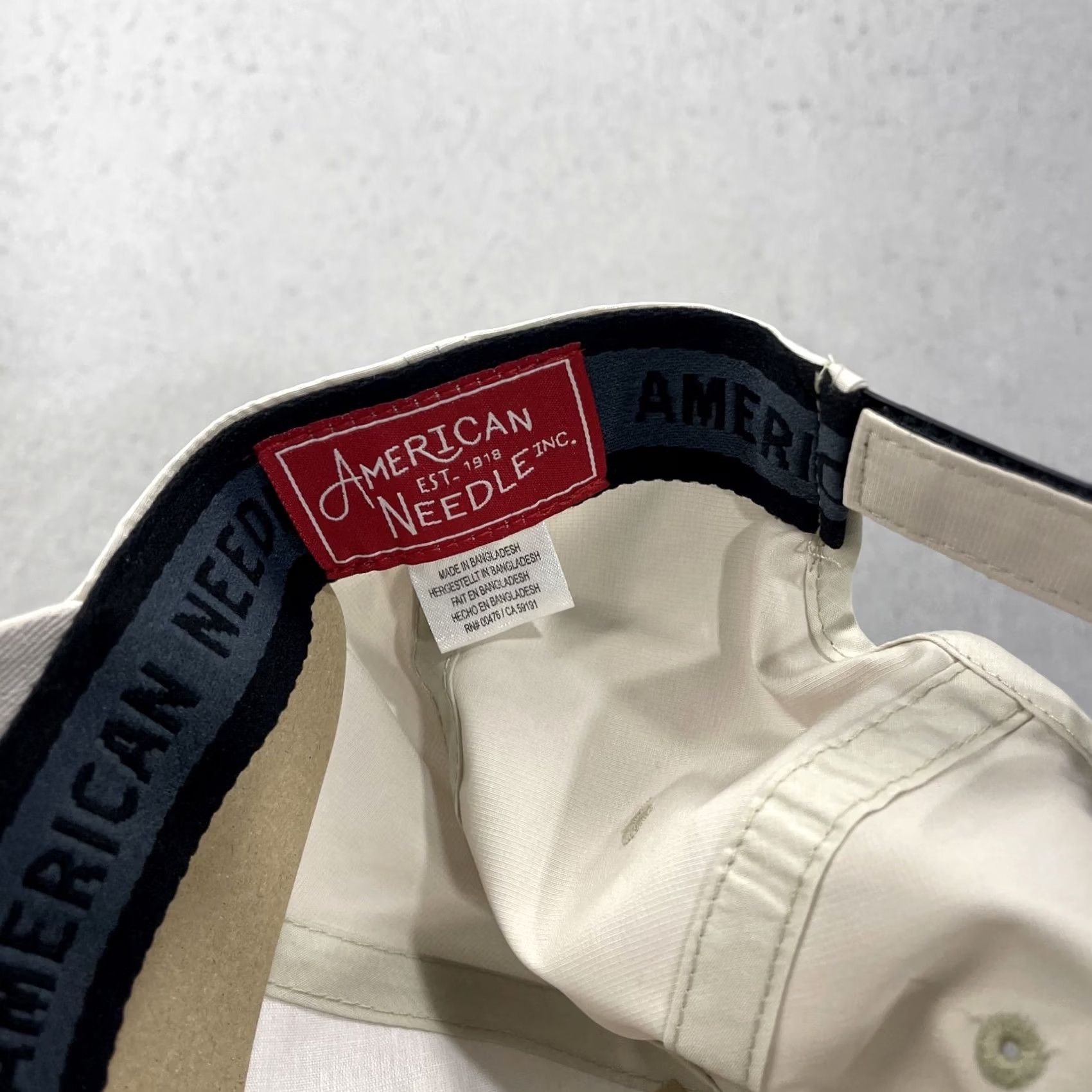 American Needle Valhalla Golf Club Hat Adult One Size Beige American Needle Top 100 Size US M / EU 48-50 / 2 - 5 Thumbnail