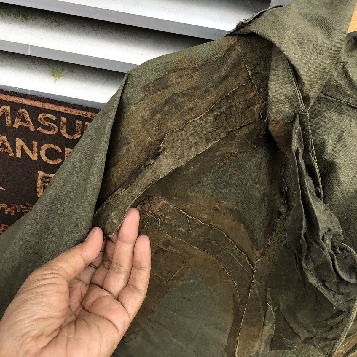 Vintage VTG USArmy Vietnam Era Wet Weather Thrashed Distressed Parka Size US M / EU 48-50 / 2 - 11 Thumbnail