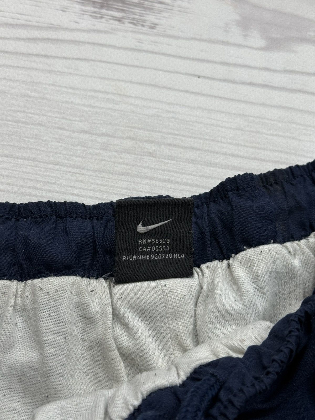 Nike Nike Nylon Vintage Baggy Track Pants Swoosh Drill Y2K Size US 38 / EU 54 - 6 Thumbnail