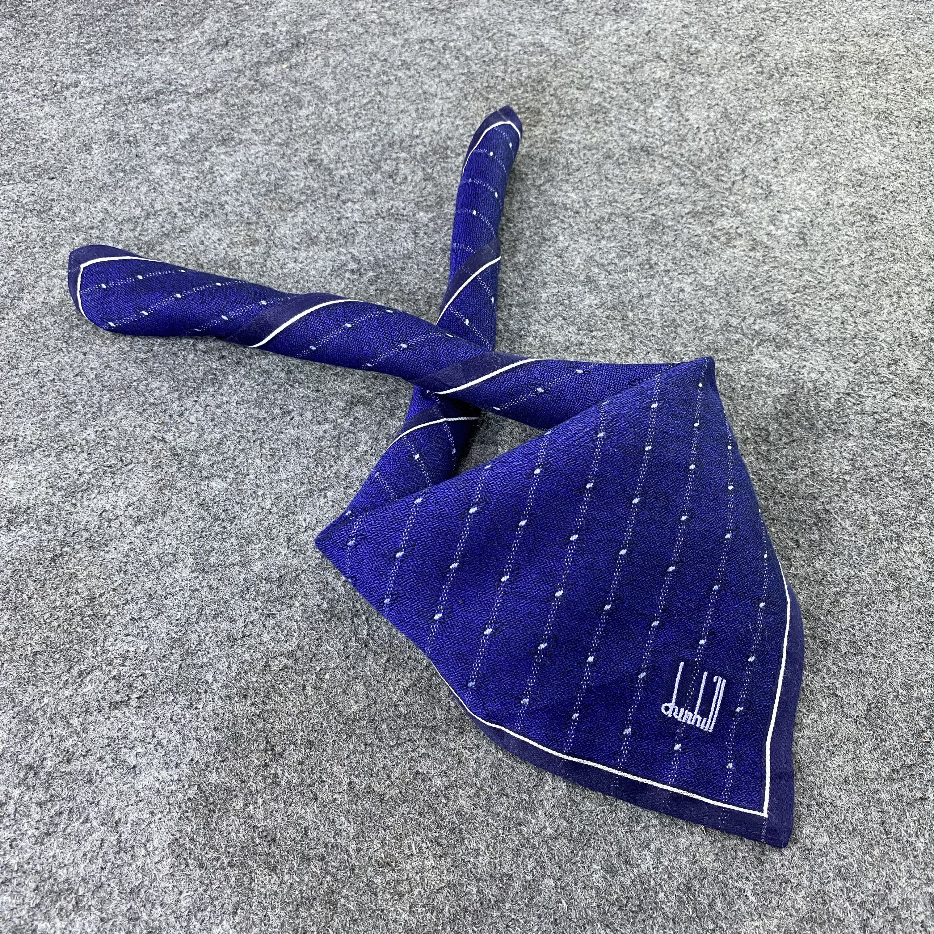 Alfred Dunhill Alfred Dunhill Handkerchief / Bandana / Neckerchief-B1342 Size ONE SIZE - 1 Thumbnail