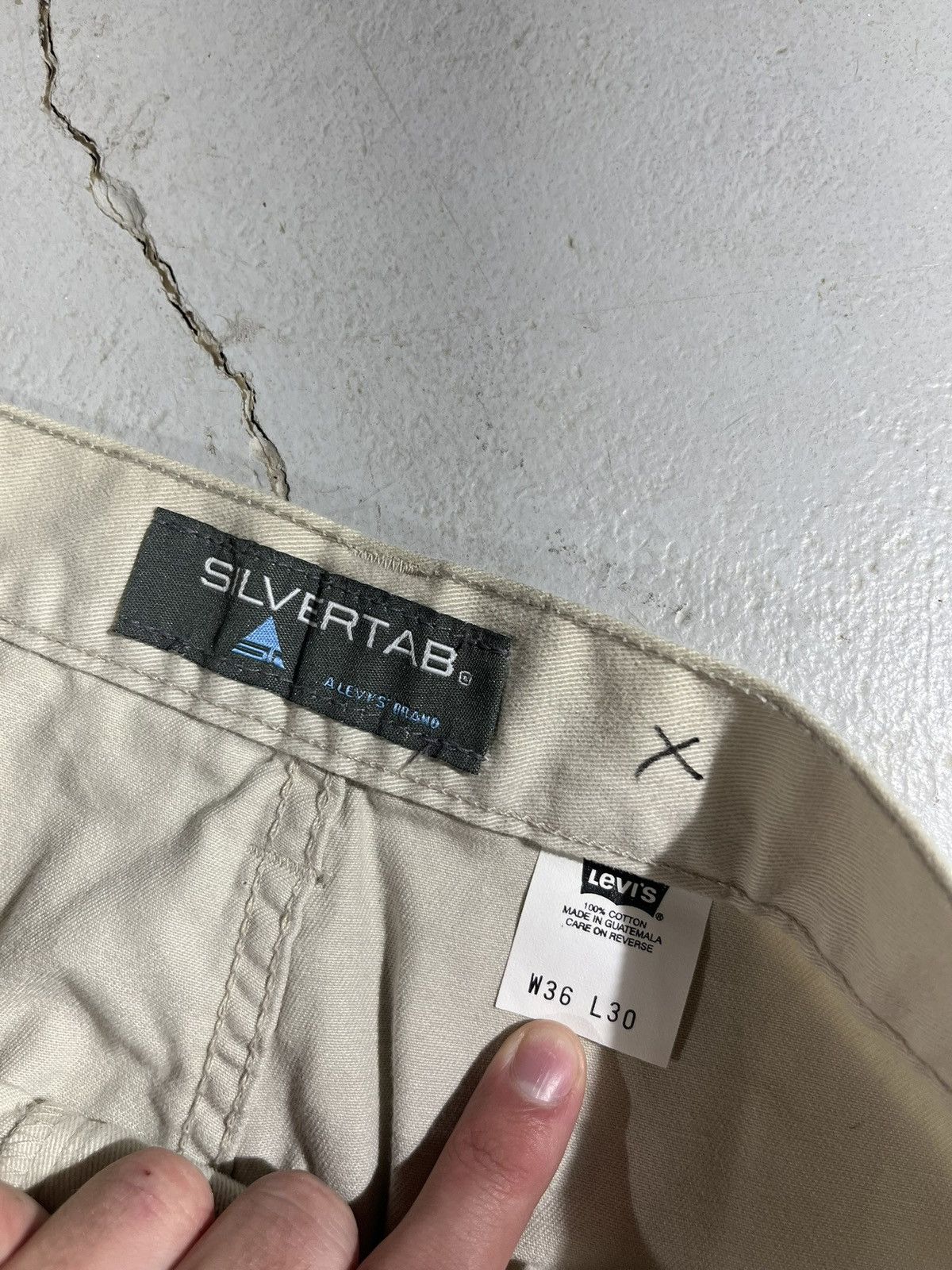 Levi's Levis silvertab vintage beige wide leg cargo pants Size US 36 / EU 52 - 2 Thumbnail